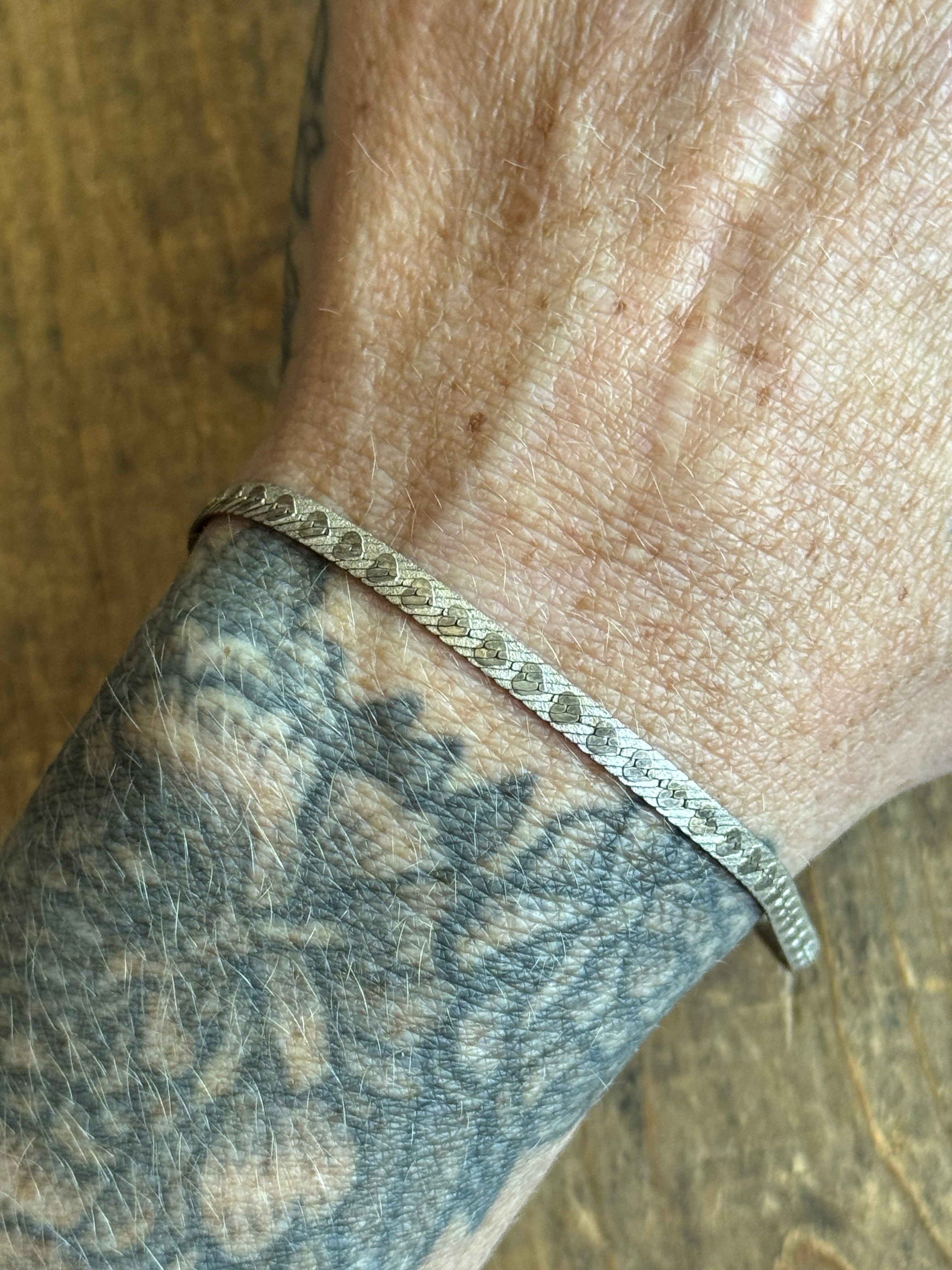 Vintage Sterling Silver Heart Etched Herringbone Chain Bracelet 7"