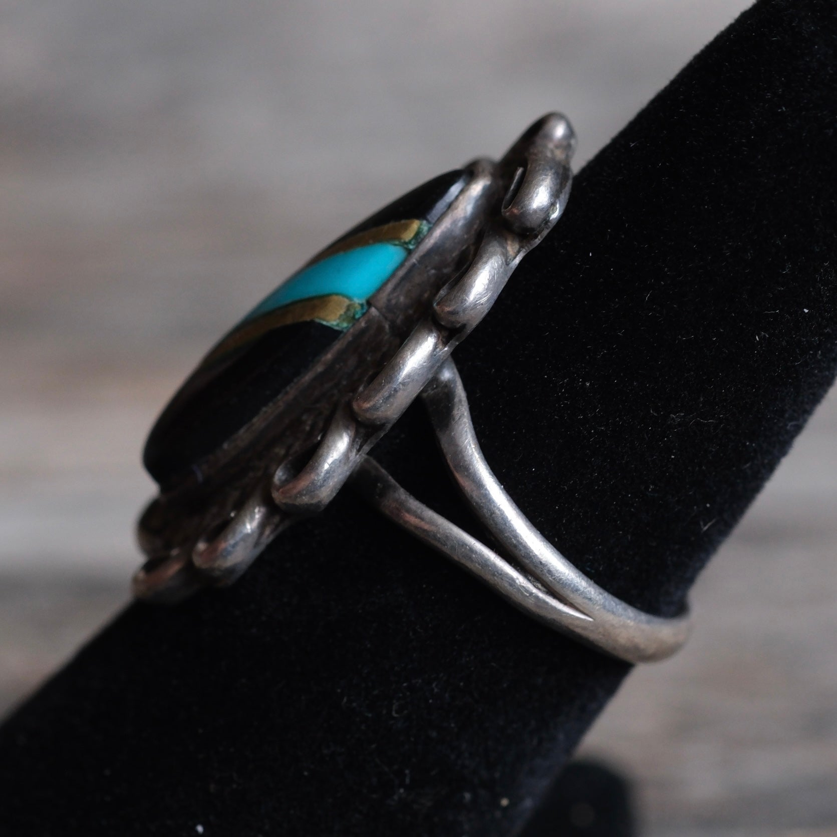 Vintage Sterling Turquoise and Onyx Florette Ring 6