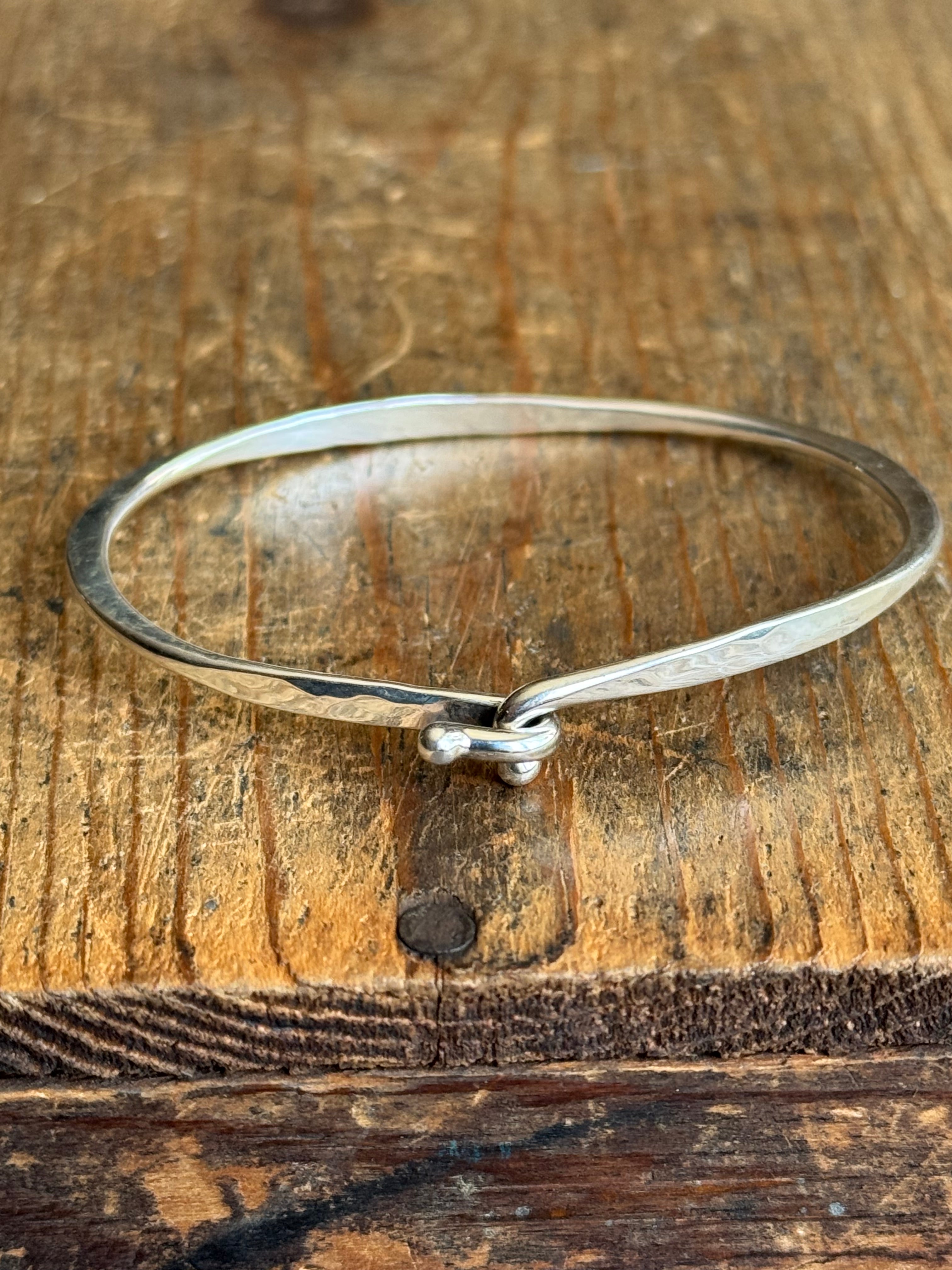Vintage Sterling Silver Hook Clasp Bracelet