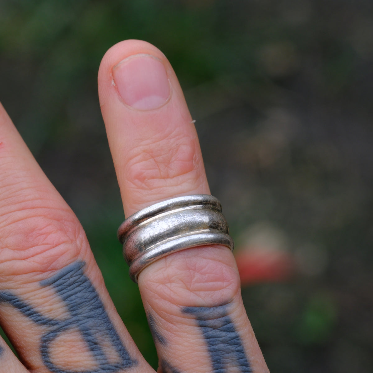 Vintage Sterling Silver Band Ring 5.75