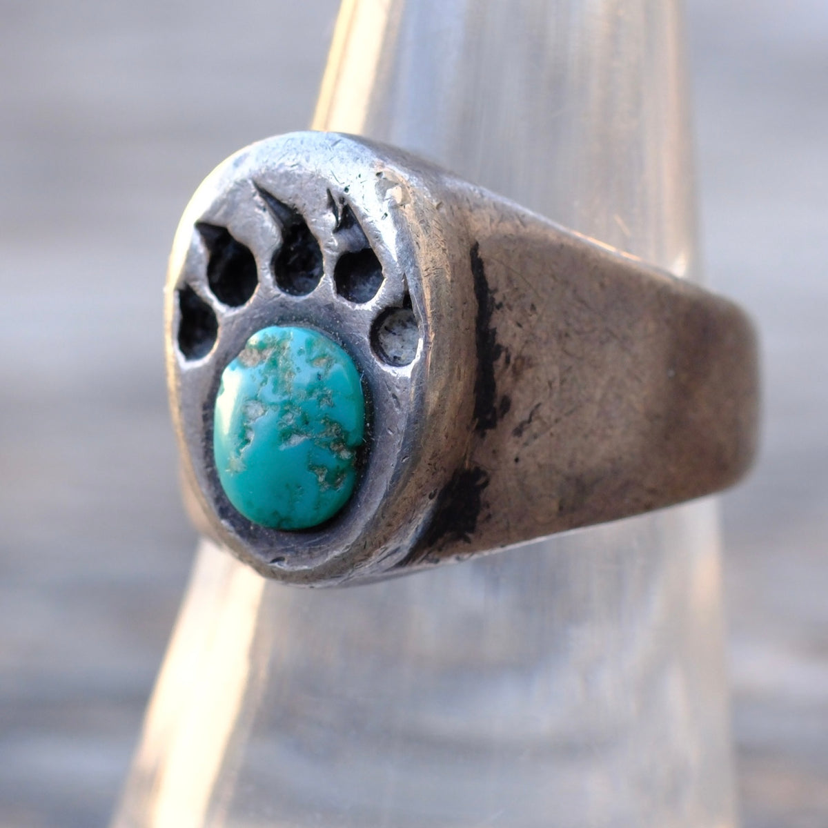 Vintage Sterling turquoise Bear Paw Ring 8.25