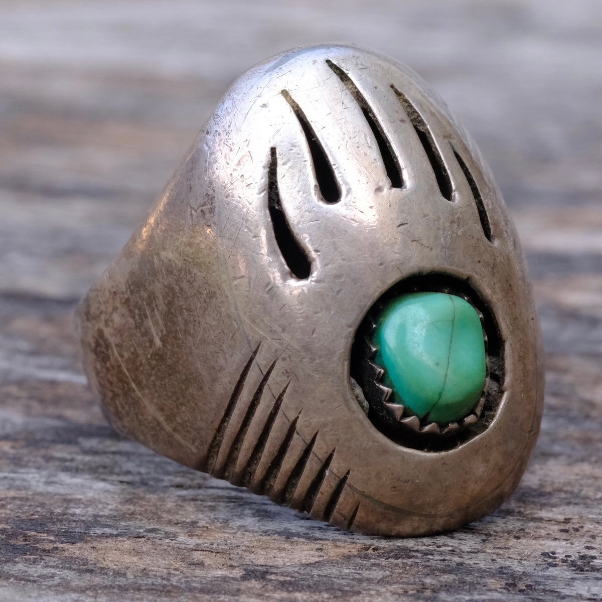 Vintage Sterling Turquoise Bear Claw Ring 12.75