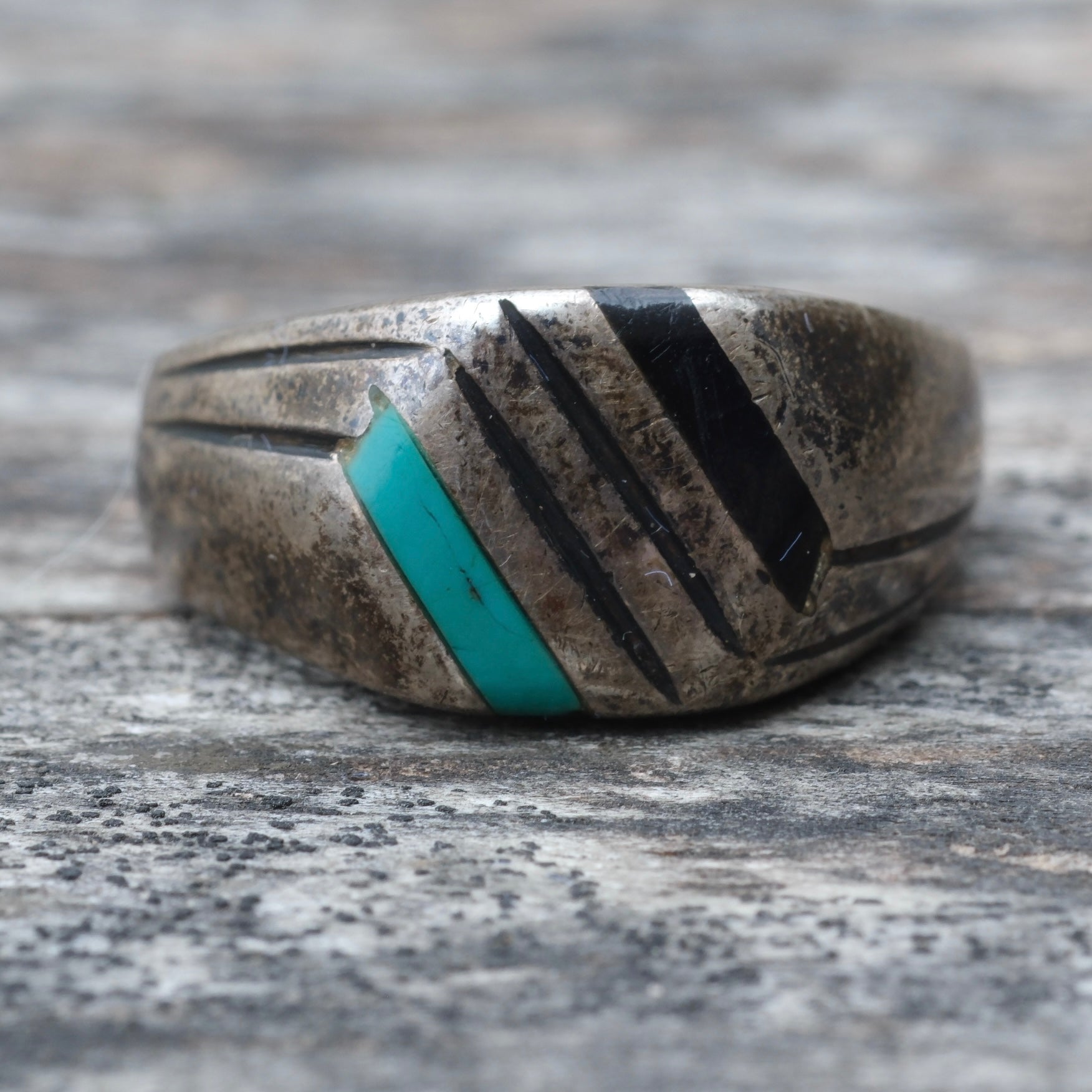 Vintage Sterling Turquoise and Onyx Inlay Ring 9