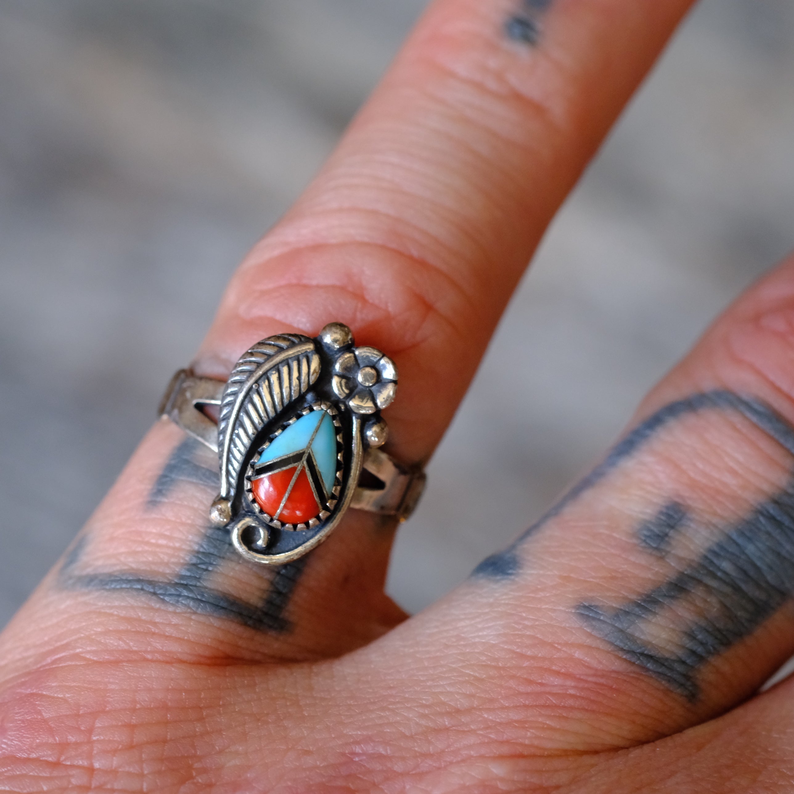 Vintage Sterling Inlay Feather Ring 6.25