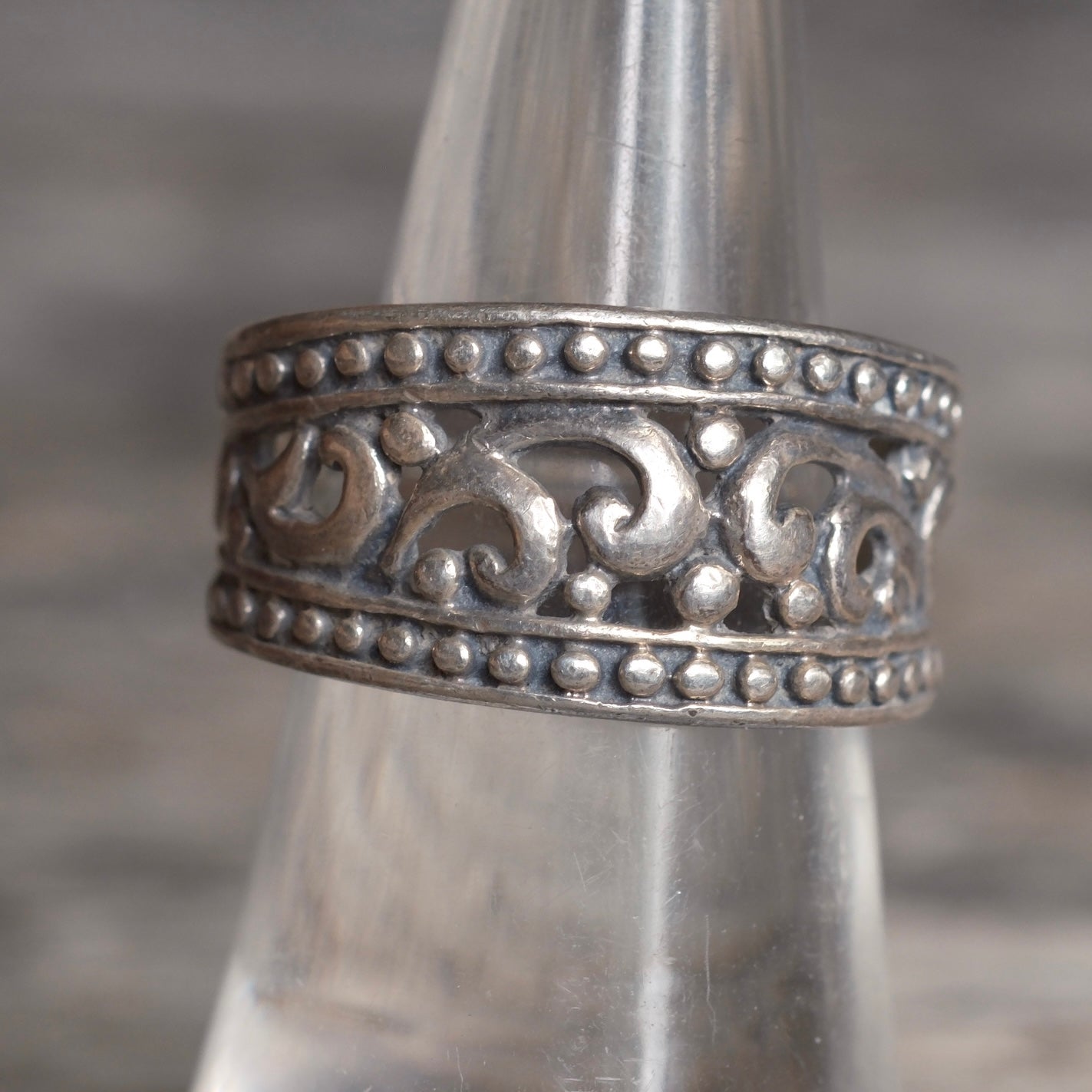 Vintage Sterling Silver Scroll Band Ring 6.75