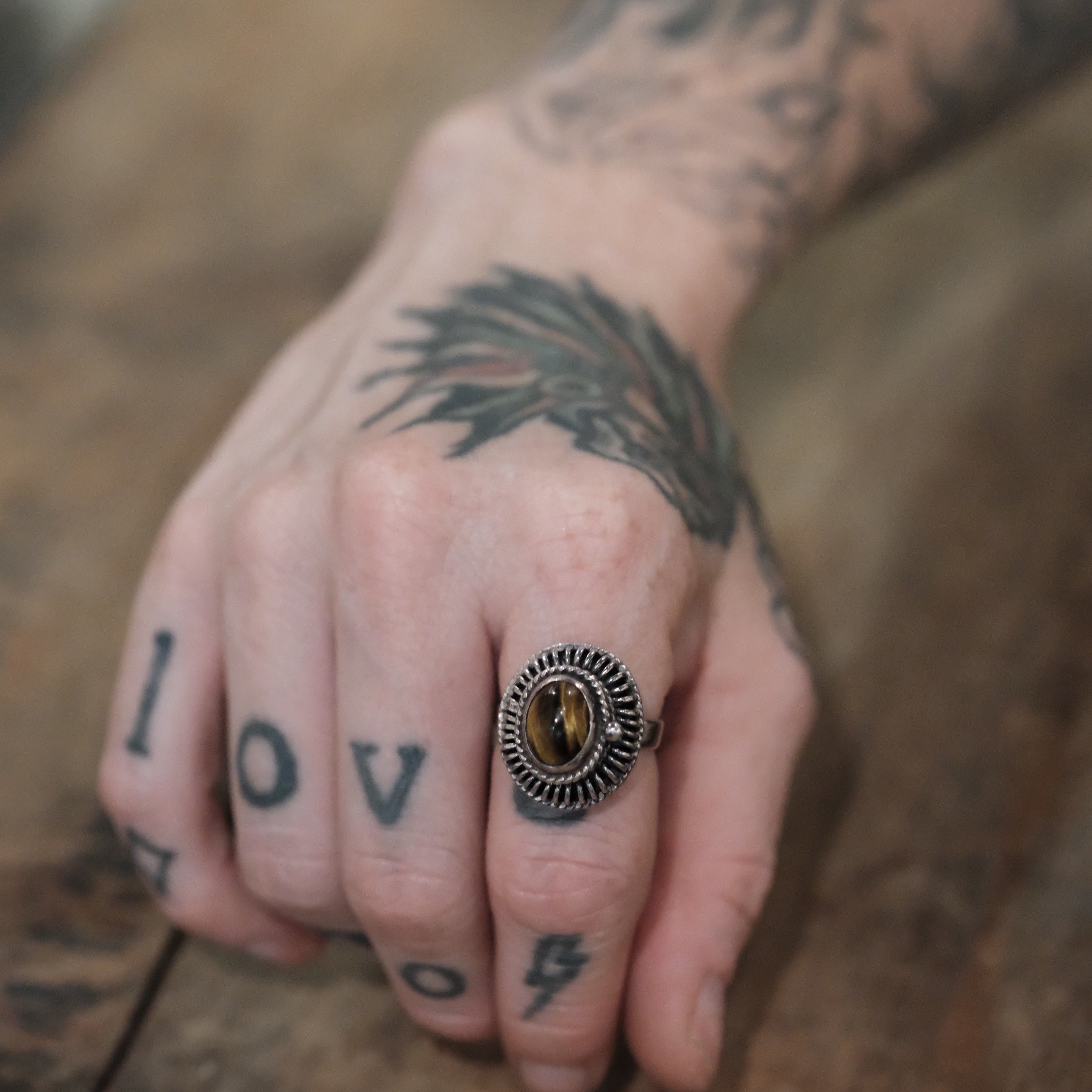 Vintage Sterling Tigers Eye Poison Ring 7