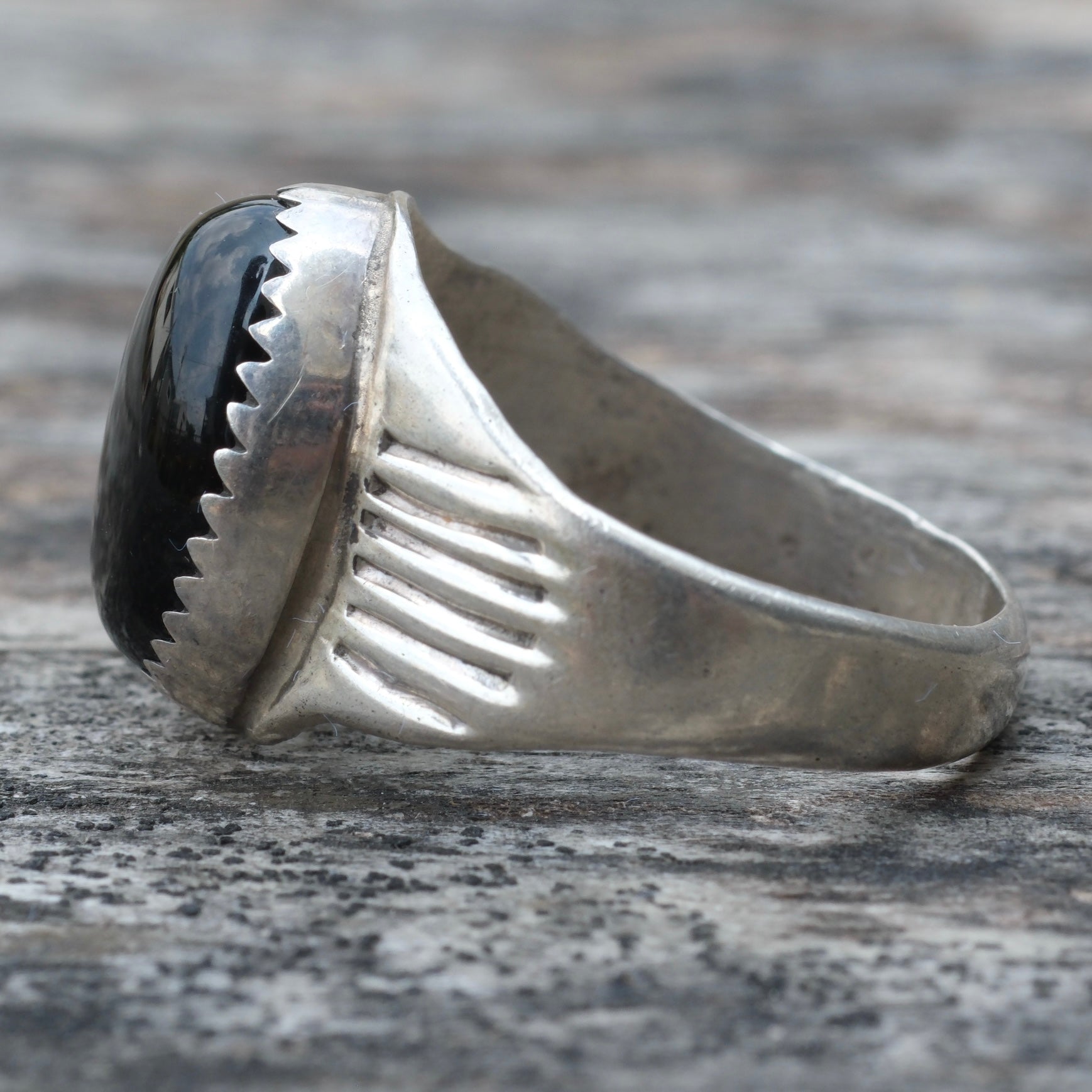 Vintage Sterling Onyx Stamped Band Ring 8.25