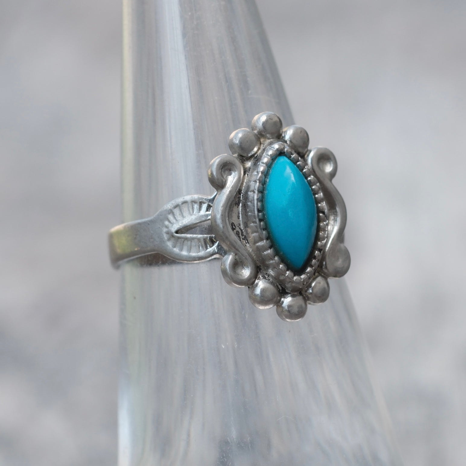 Vintage Sterling Turquoise Ring 4.75