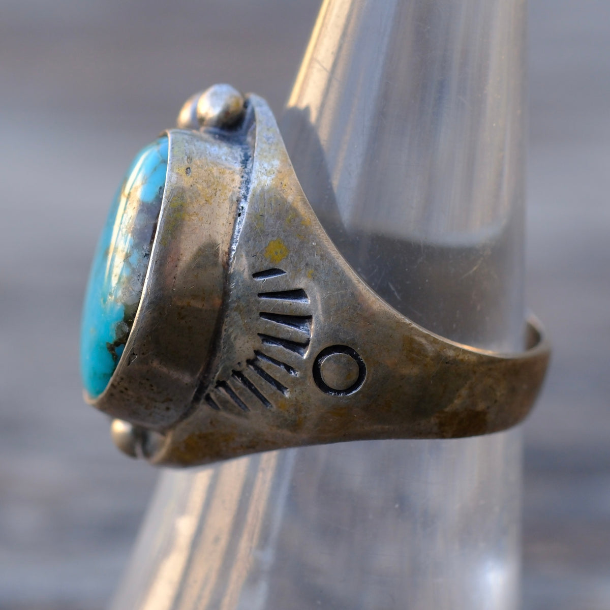 Vintage Sterling Turquoise Stamped Band Ring 7