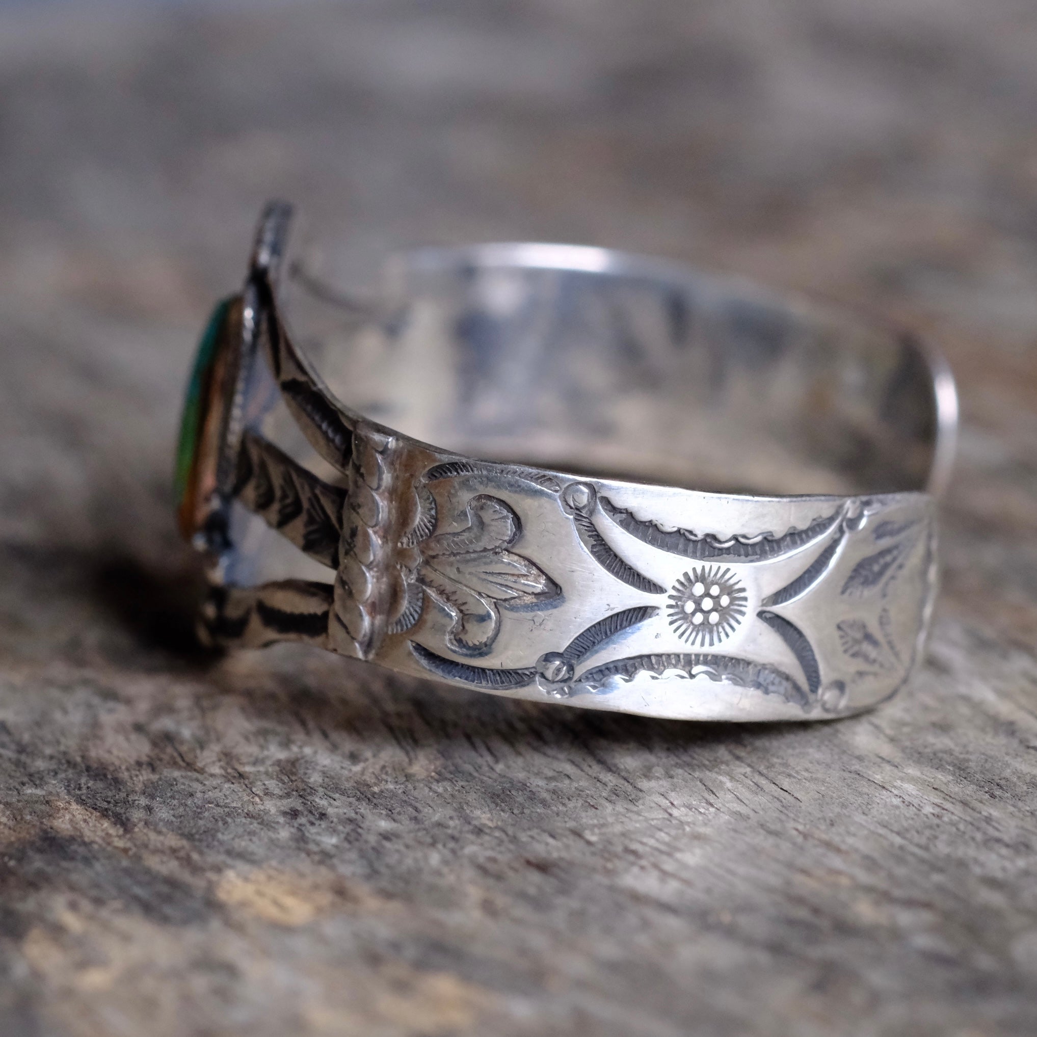 Vintage Fred Harvey Era Sterling Turquoise Stamped Cuff Bracelet