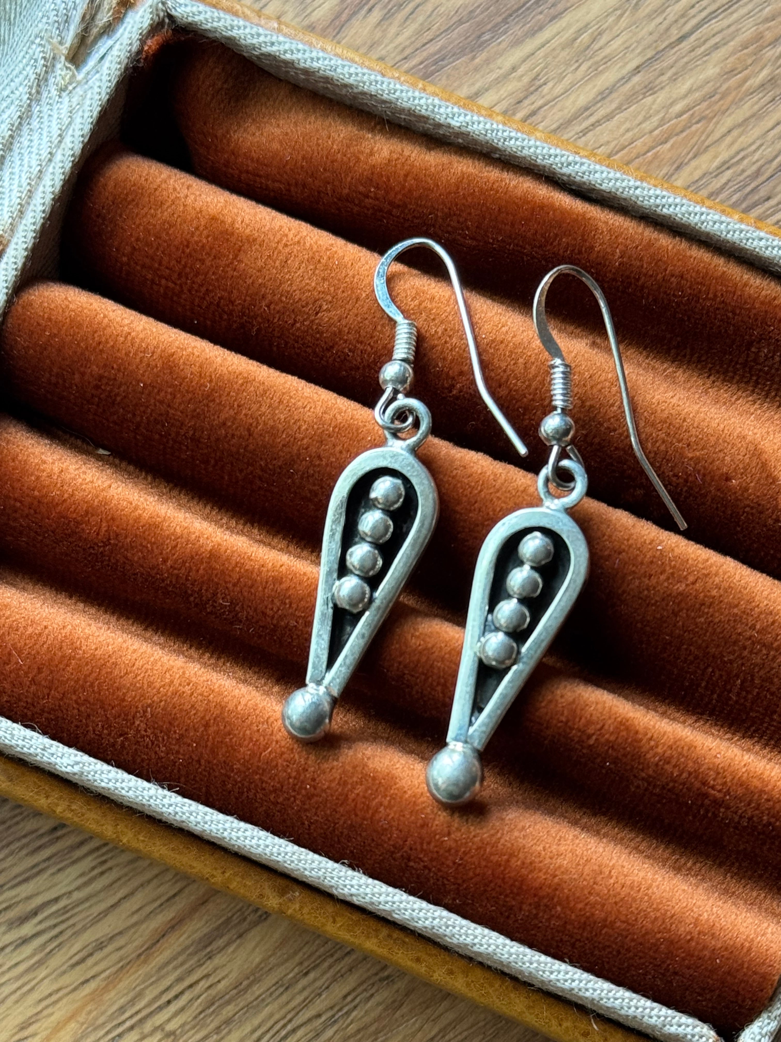 Vintage Sterling Silver Bead Teardrop Earrings