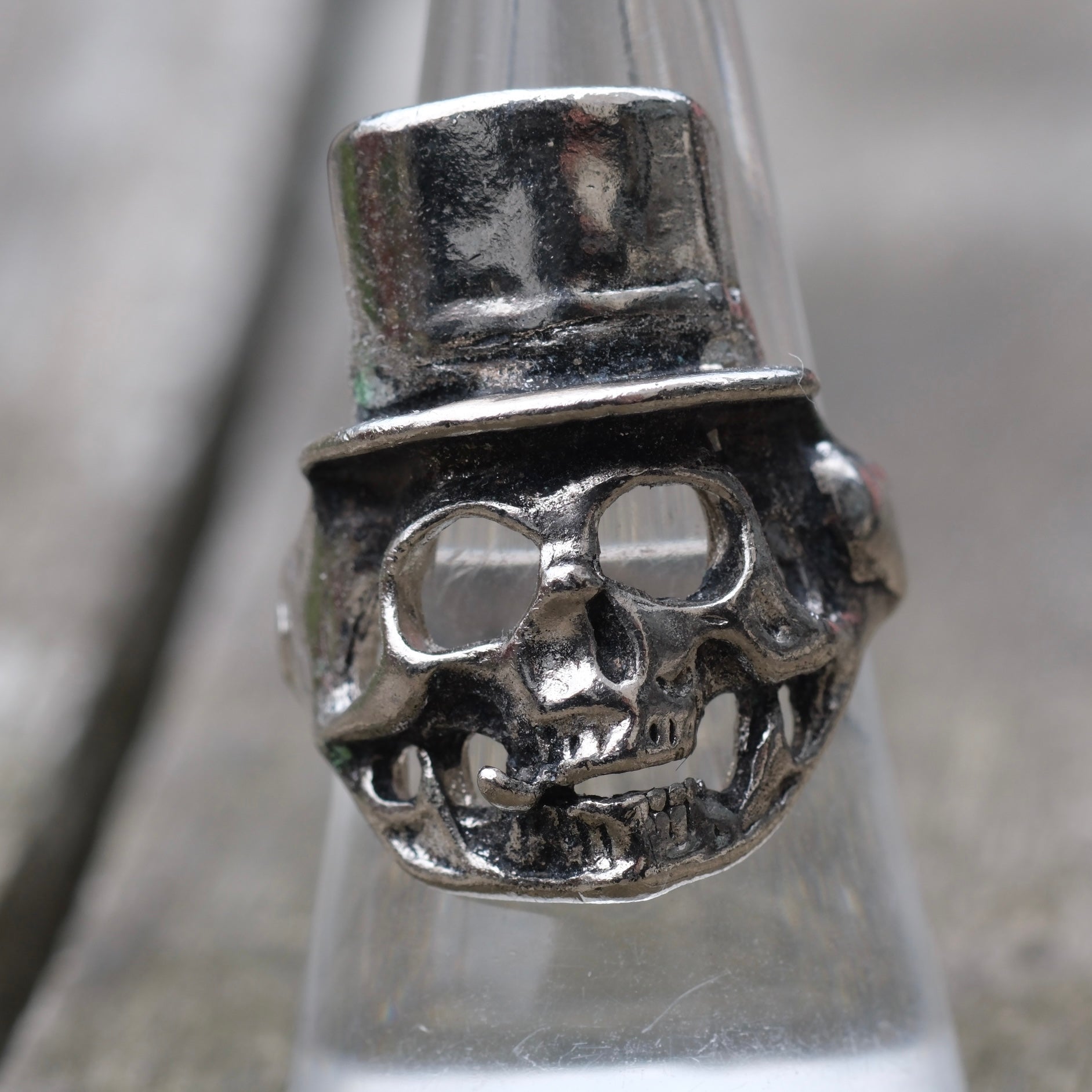 Vintage White Bronze Biker Ring 9