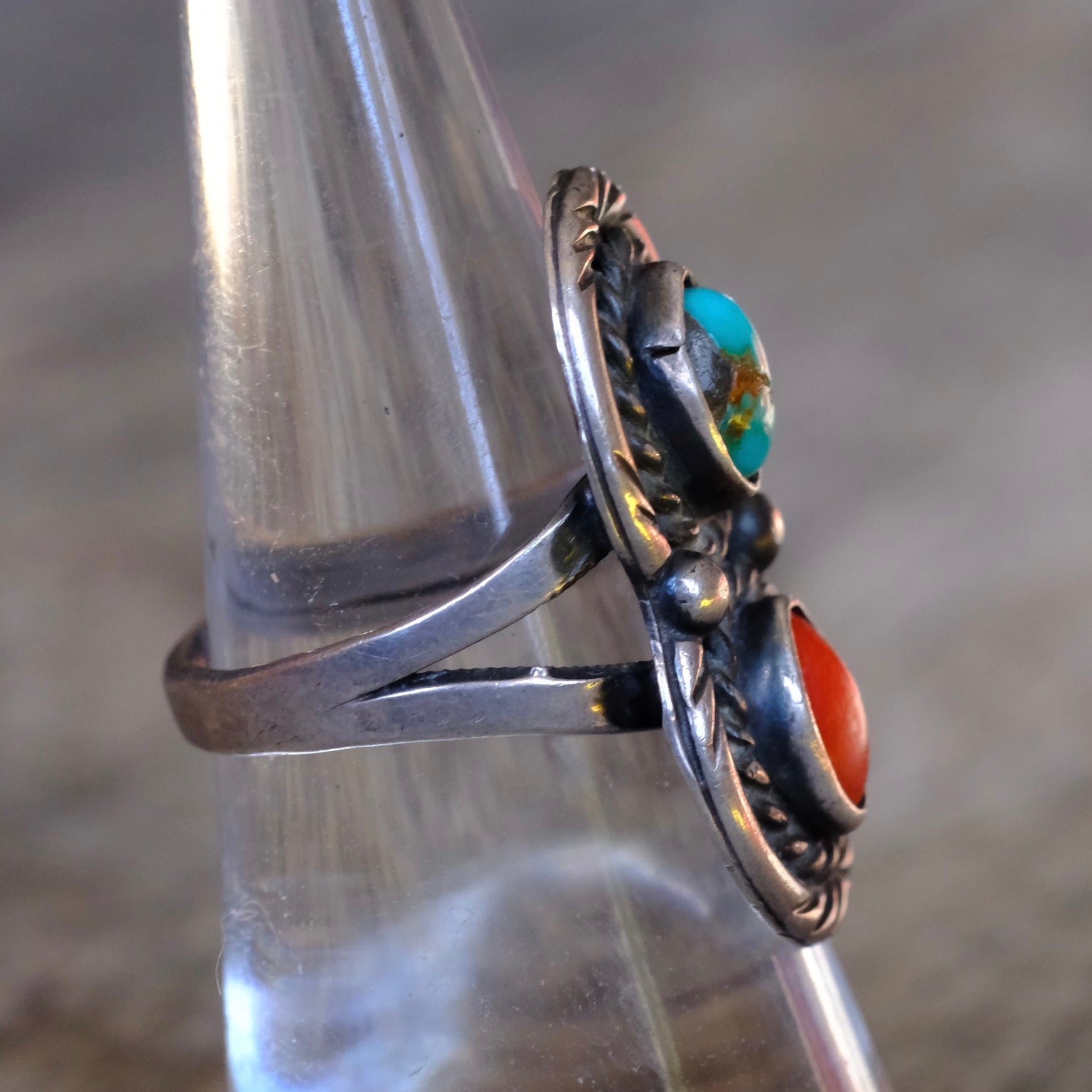 Vintage Sterling Turquoise and Coral Roper Ring 7