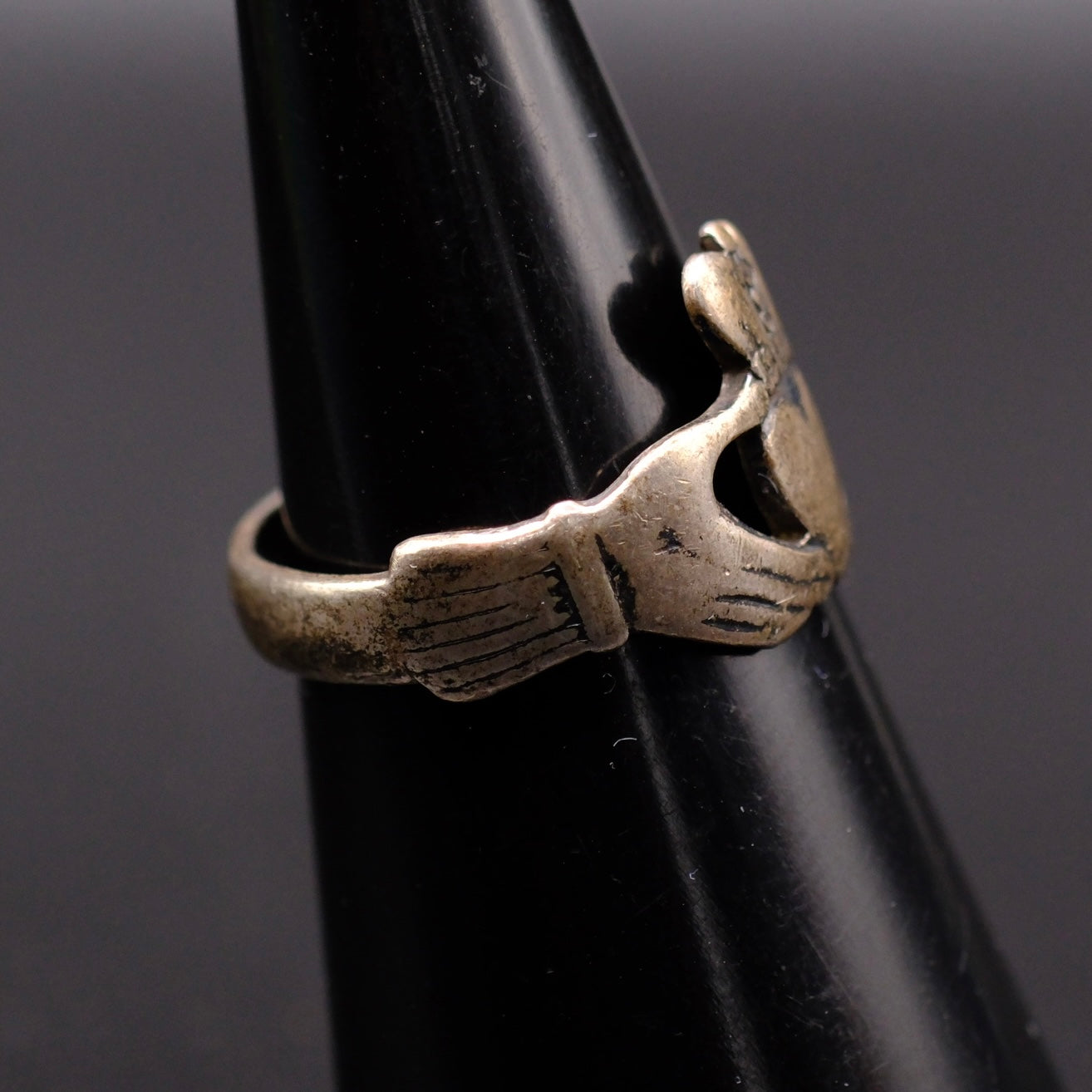 Vintage Sterling Silver Claddagh Ring 6