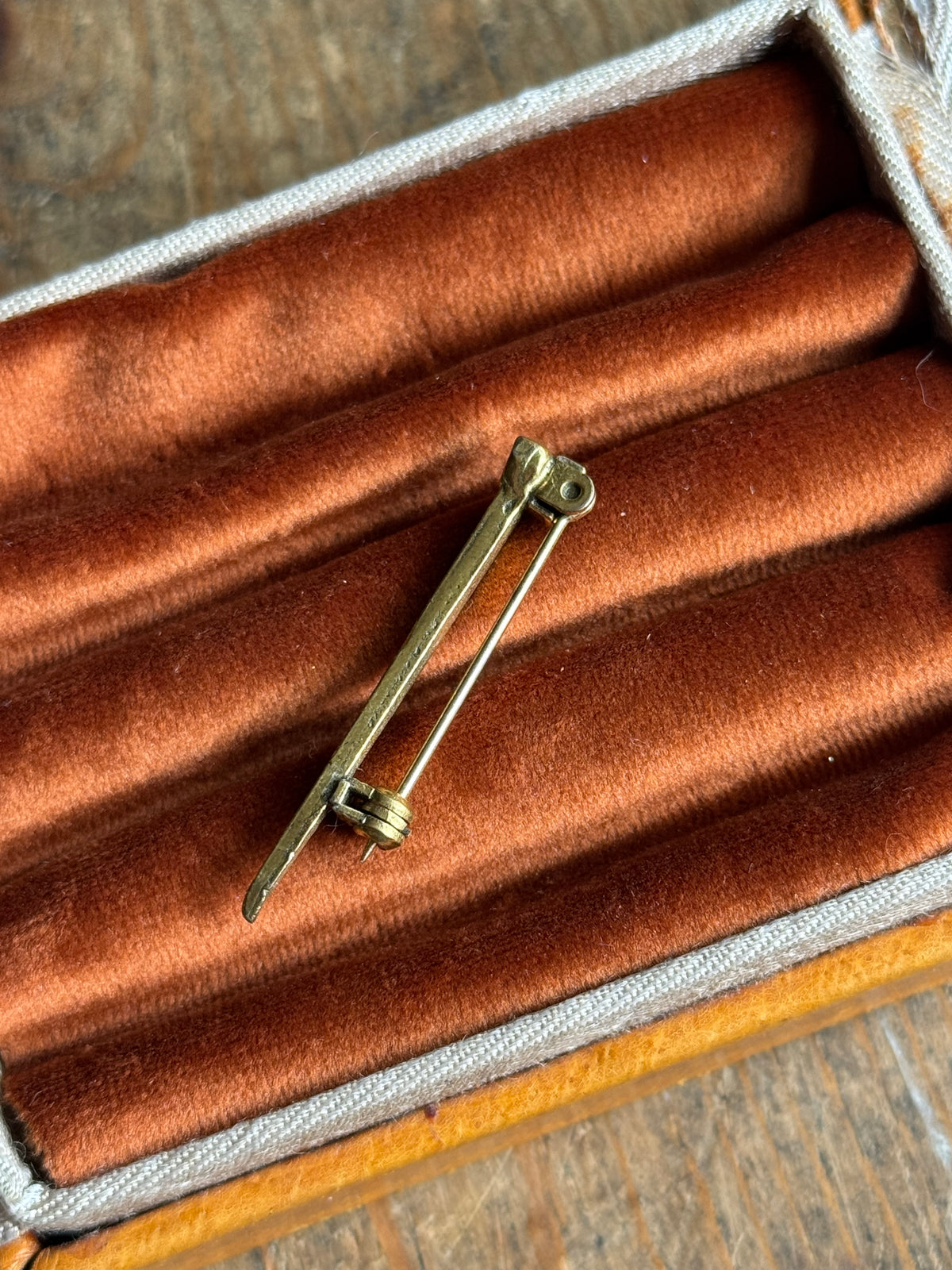 Vintage Gold Tone Tack Pin