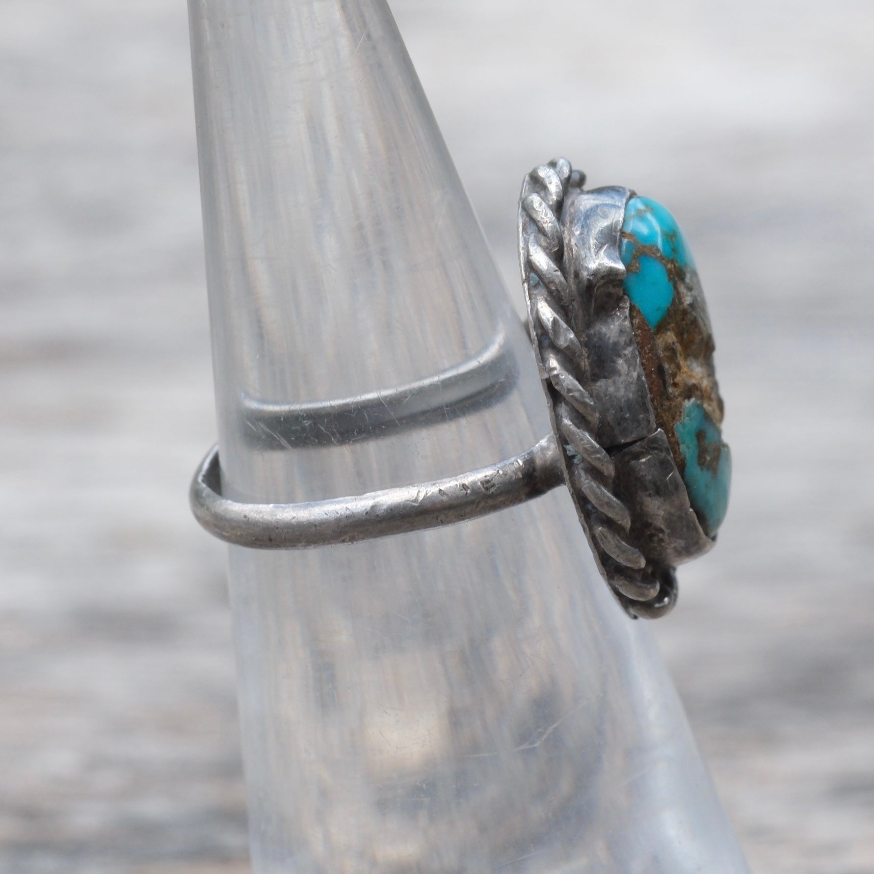 Vintage Sterling Turquoise Roper Ring 3.75