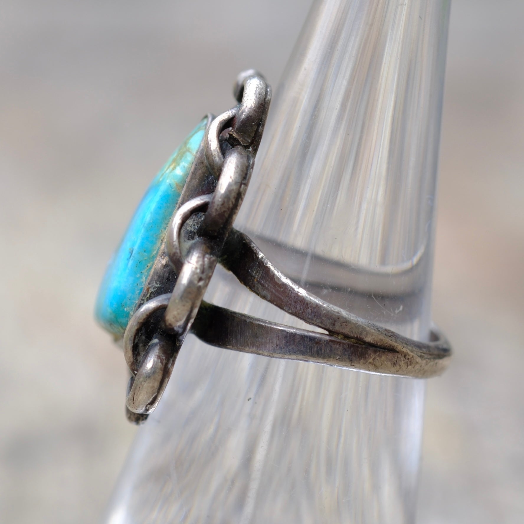 Vintage Sterling Turquoise Chain Ring 5.5