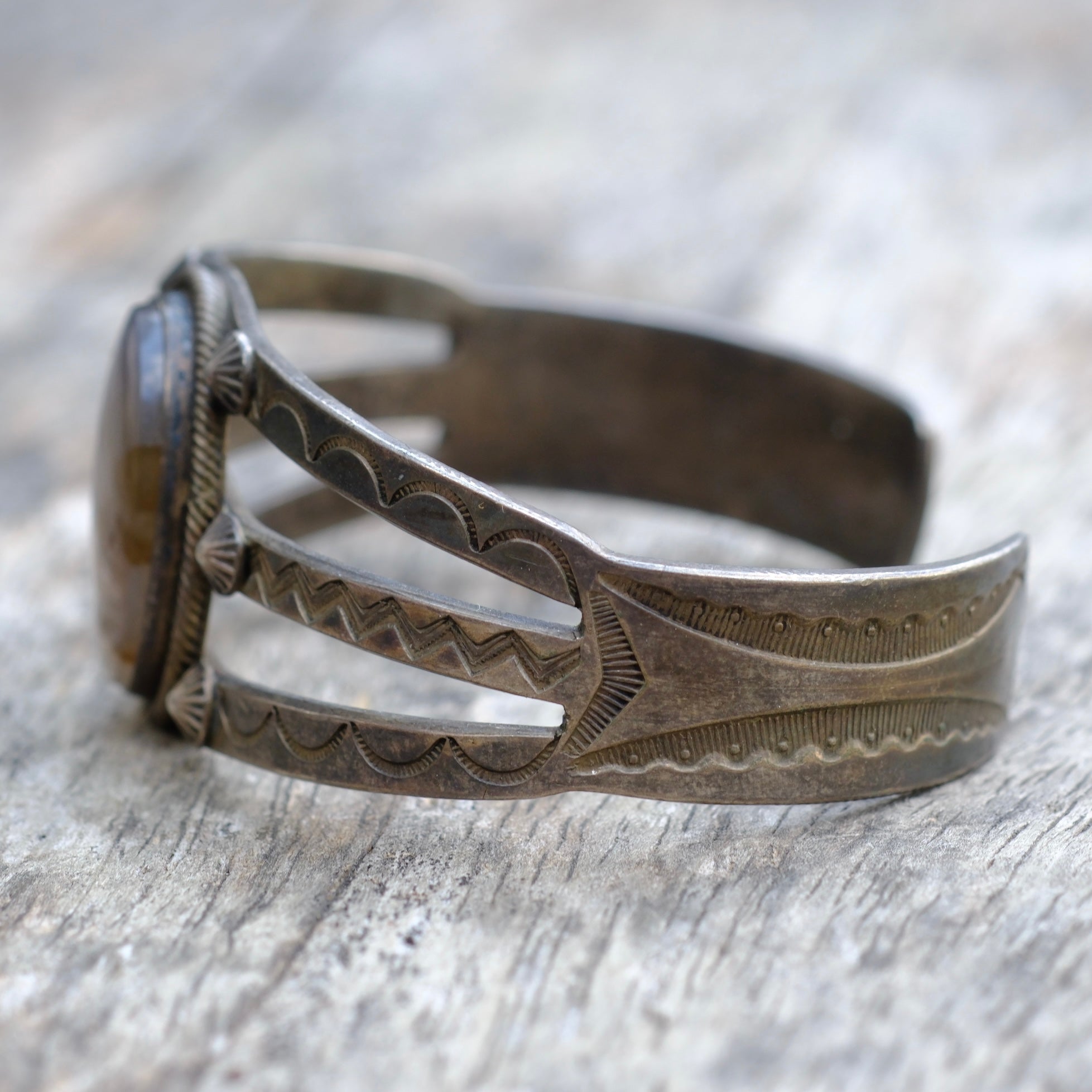 Vintage Sterling Silver Agate Stamped Cuff Bracelet