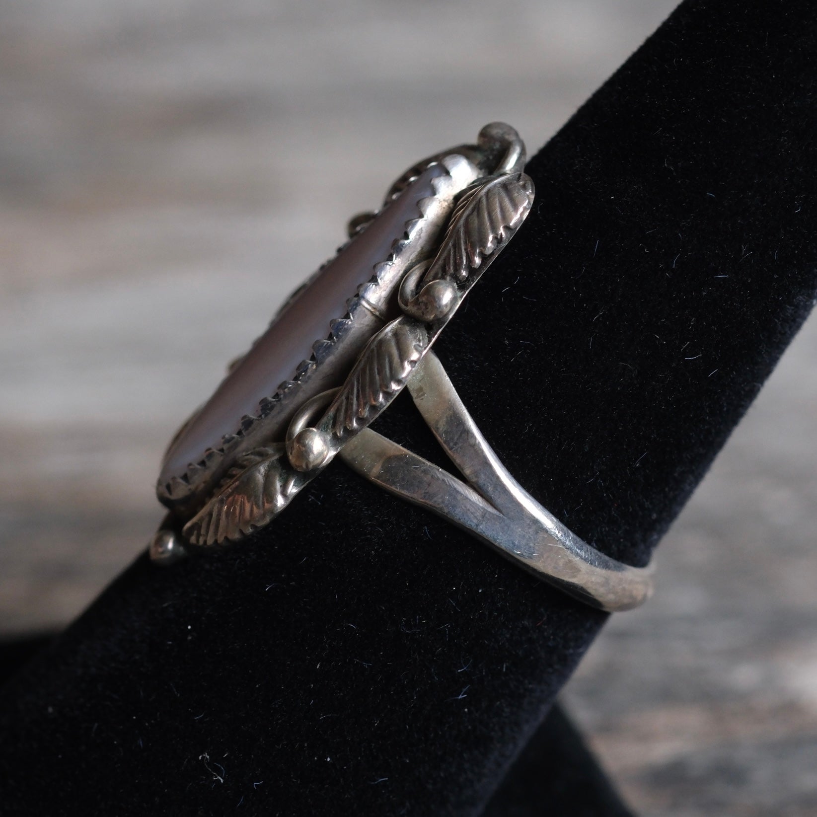 Vintage Sterling Mother Of Pearl Feather Ring 7