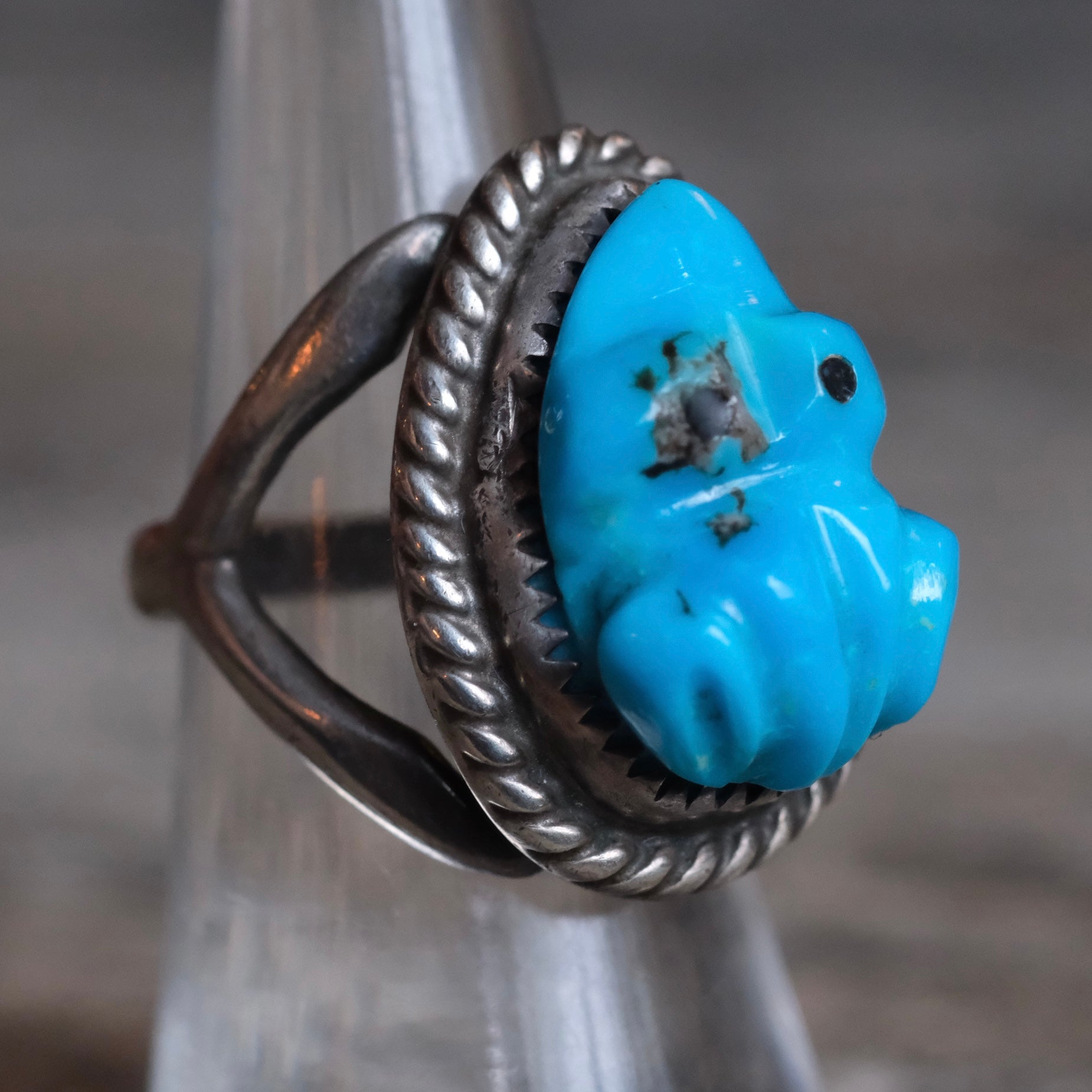 Vintage Sterling Carved Turquoise Frog Ring 7
