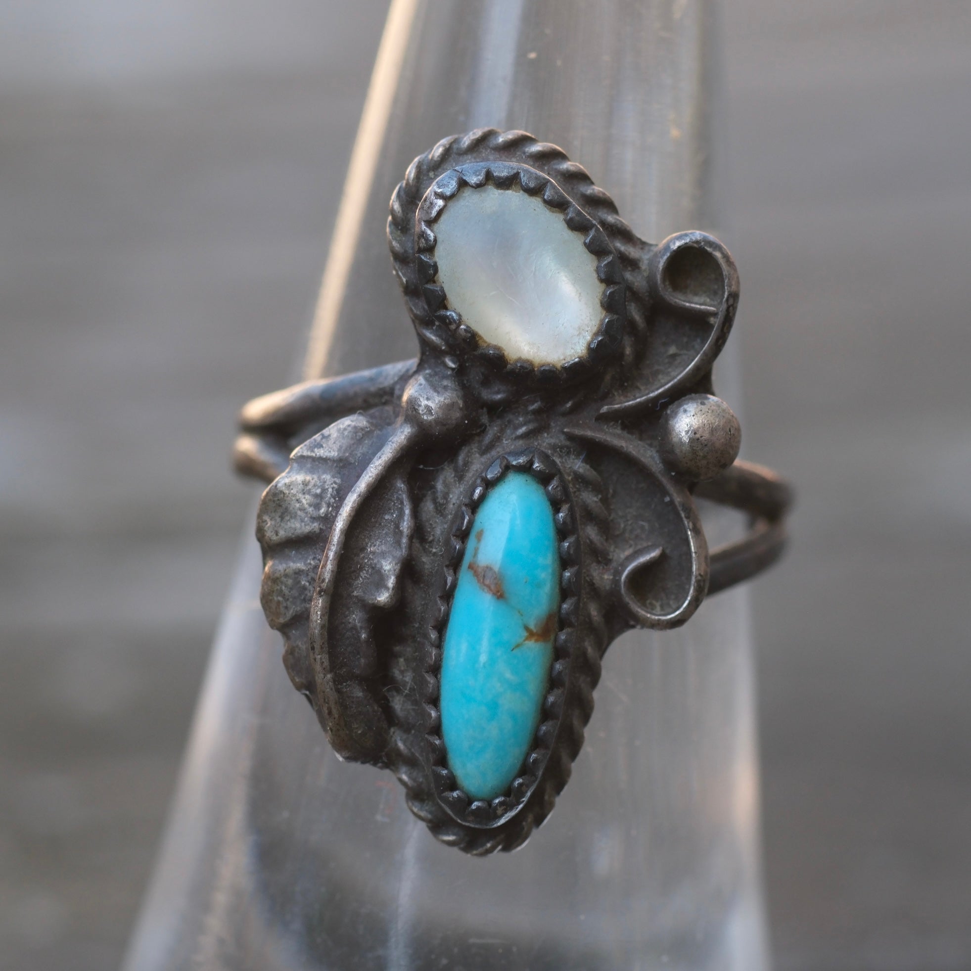Vintage Sterling Turquoise and Mother Of Pearl Ring 6.25