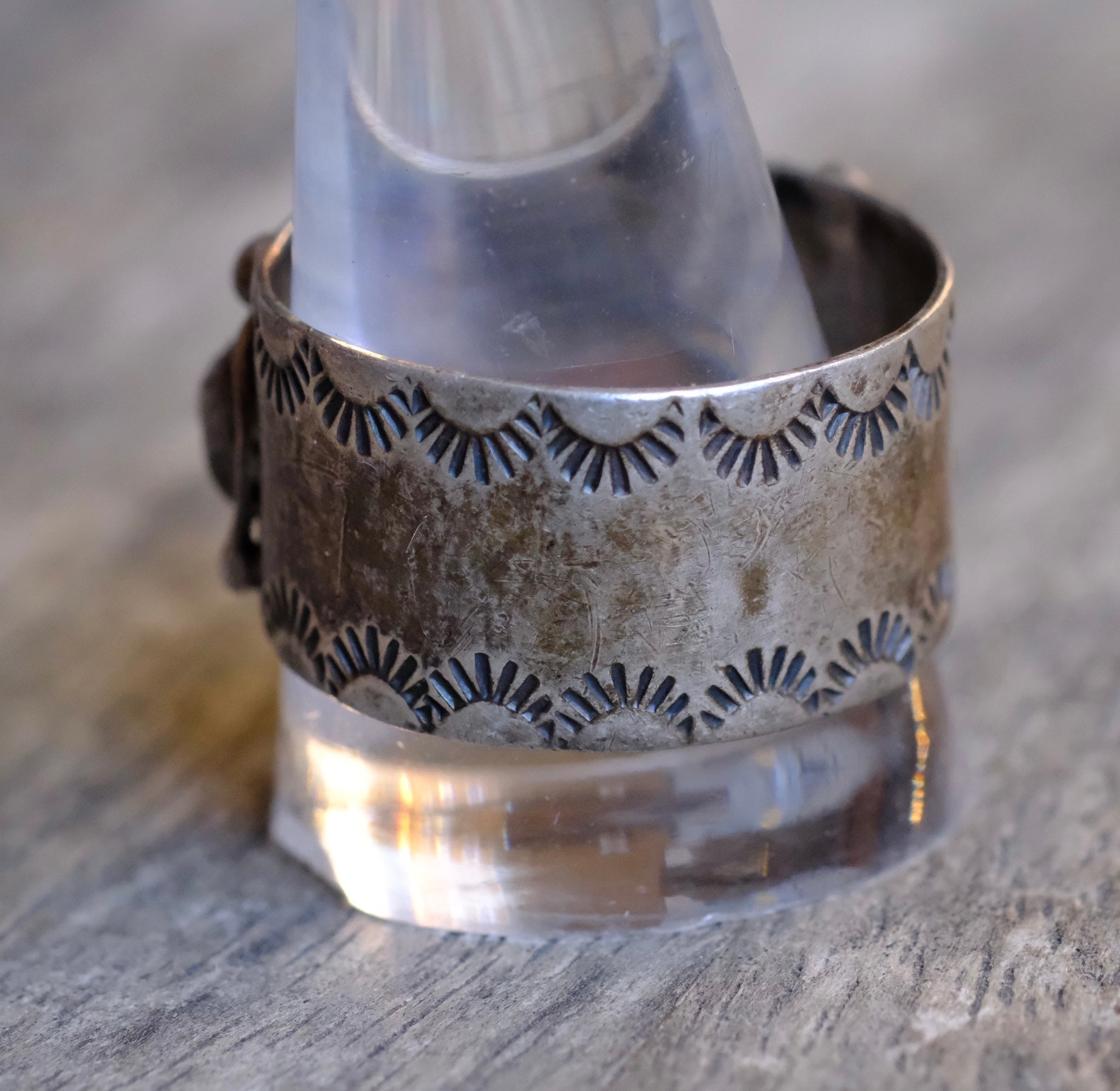 Vintage Navajo Sterling Turquoise Feather Stamped Band Ring Terry Martinez 13
