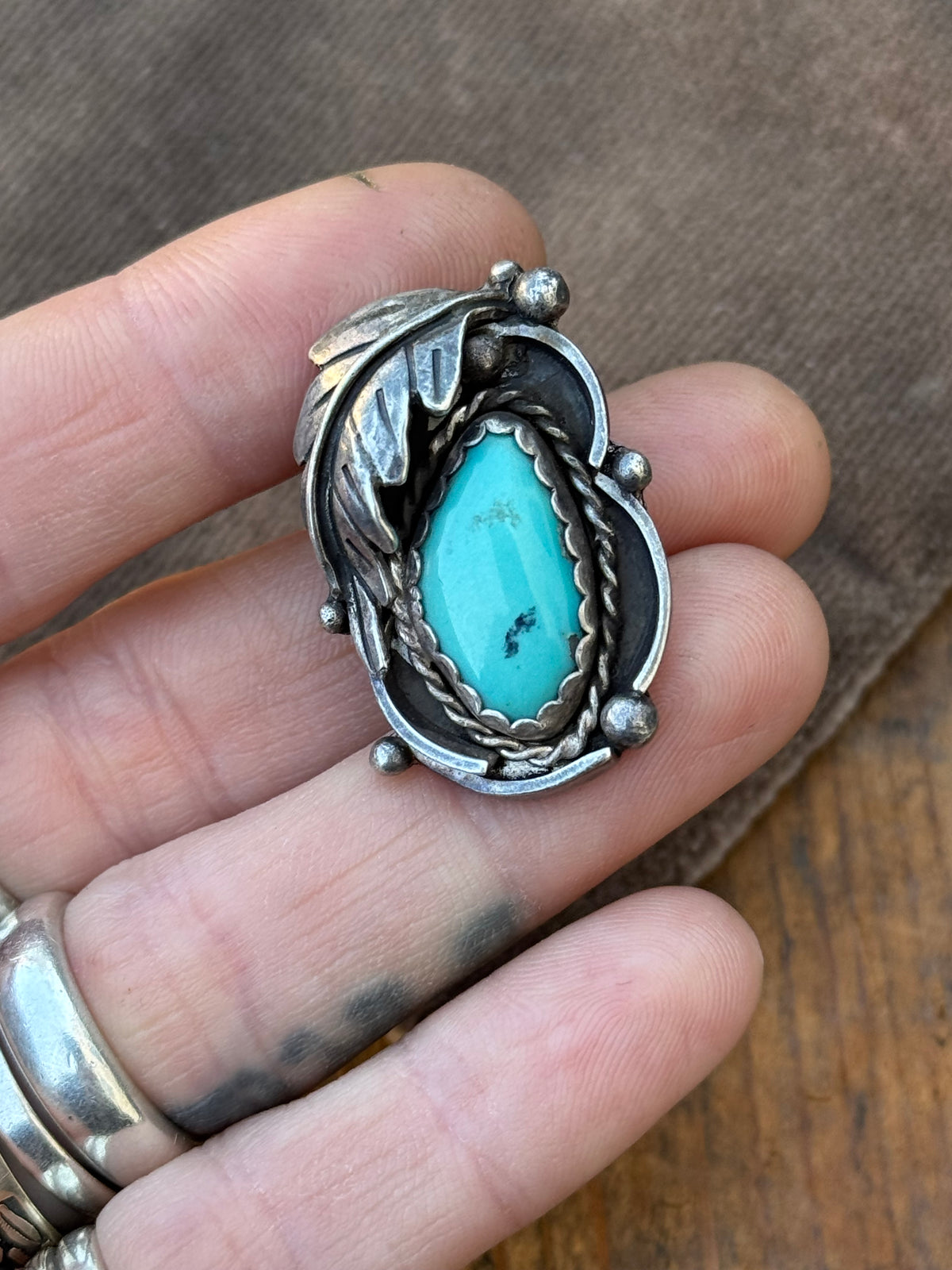 Vintage Sterling Silver Turquoise Leaf Tack Pin
