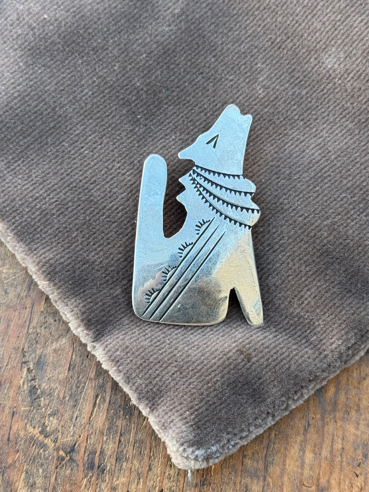 Vintage Sterling Silver Stamped Coyote Pin Pendant