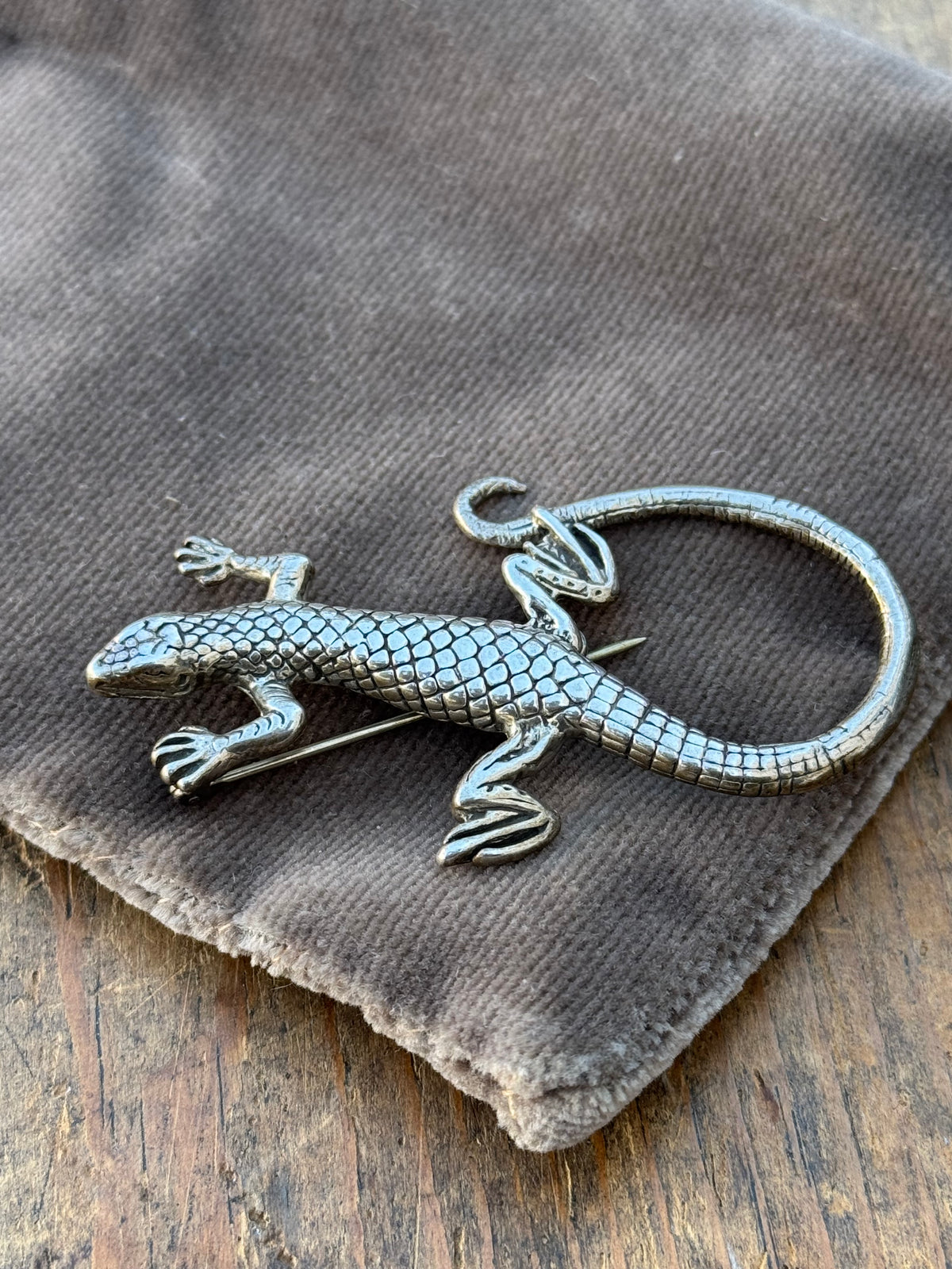 Vintage Sterling Silver Gecko Pin