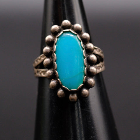 Vintage Sterling Turquoise Ring 4.25