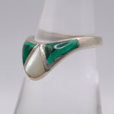 Vintage Sterling Malachite and Mother Of Pearl Inlay Ring 6.25