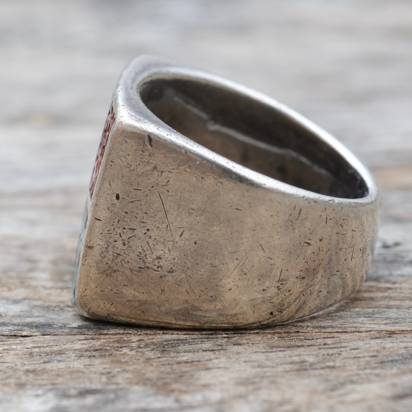 Vintage Sterling Crushed Turquoise and Coral Inlay Ring 9
