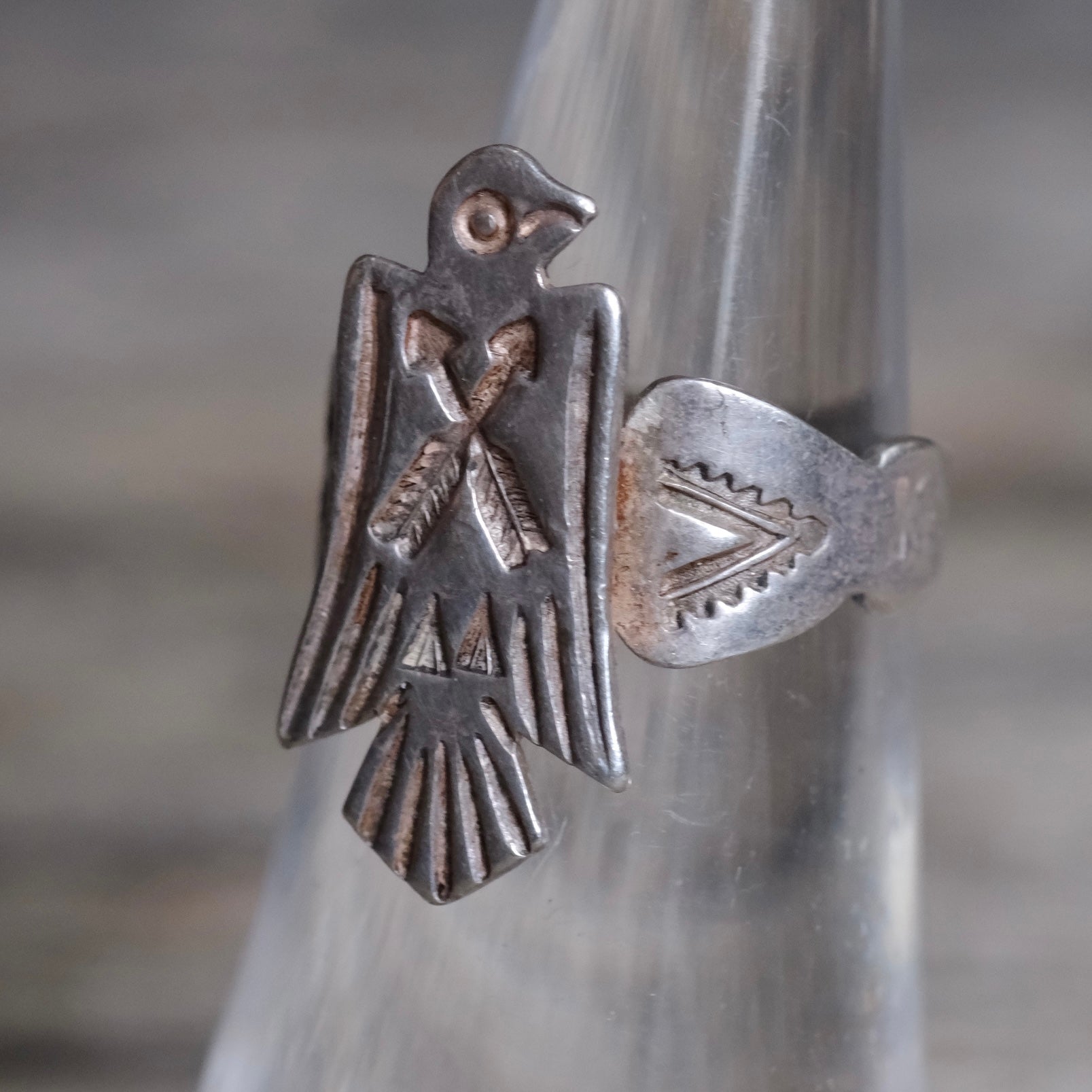 Vintage Sterling Silver Thunderbird Stamped Band Ring 4.25