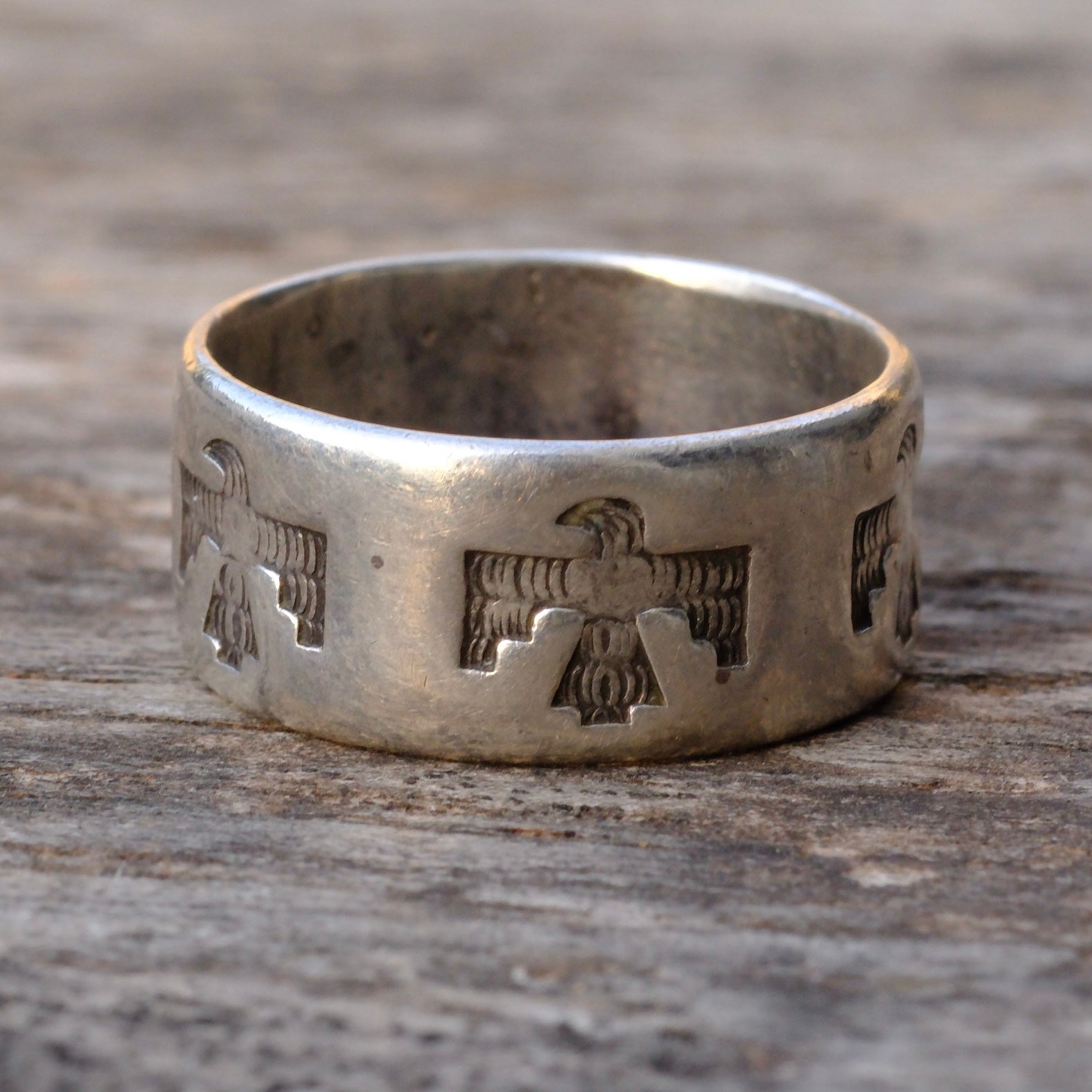 Vintage Sterling Silver Thunderbird Band Ring 10