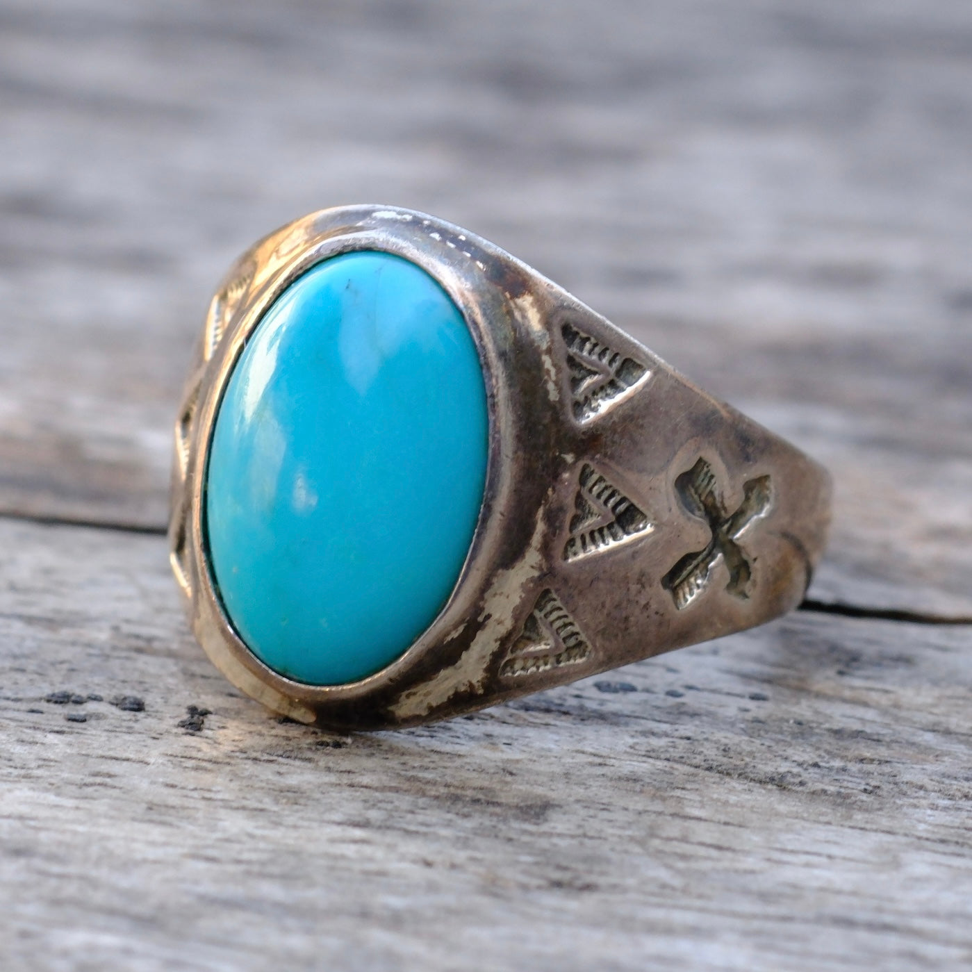 Vintage Sterling Turquoise Stamped Arrows Ring 8.5