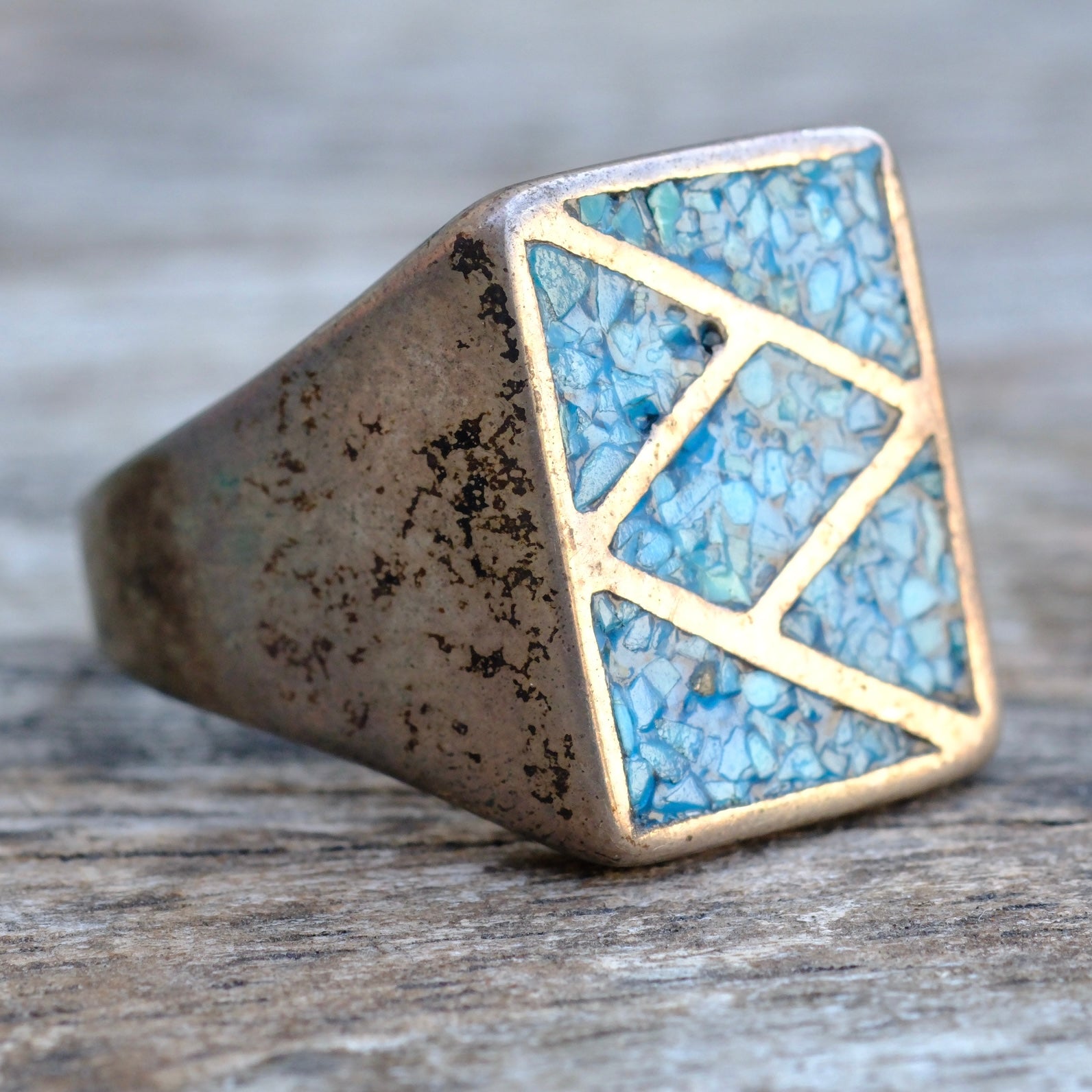 Vintage Sterling Crushed Turquoise Inlay Ring 11