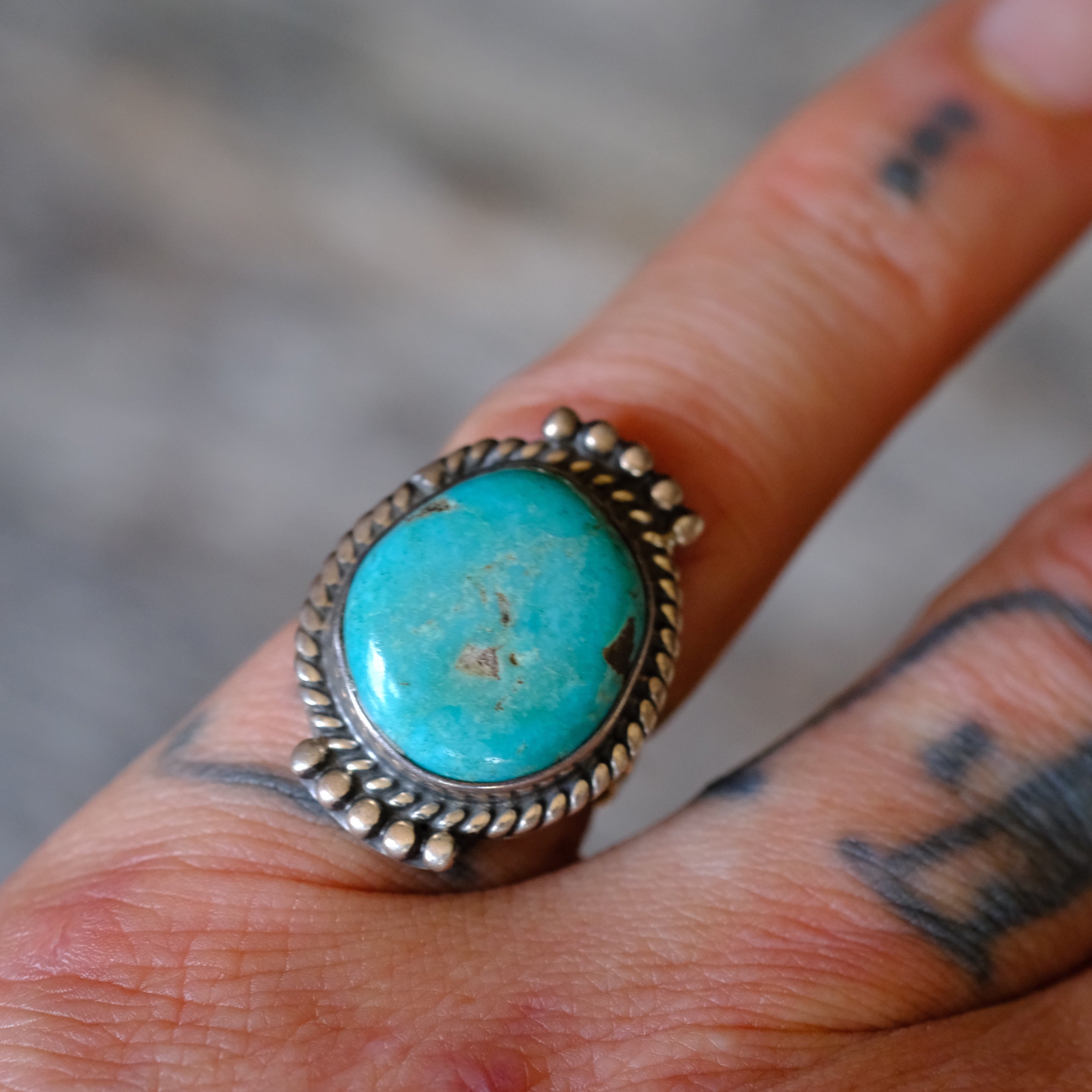 Vintage Sterling Turquoise Roper Ring 5.25