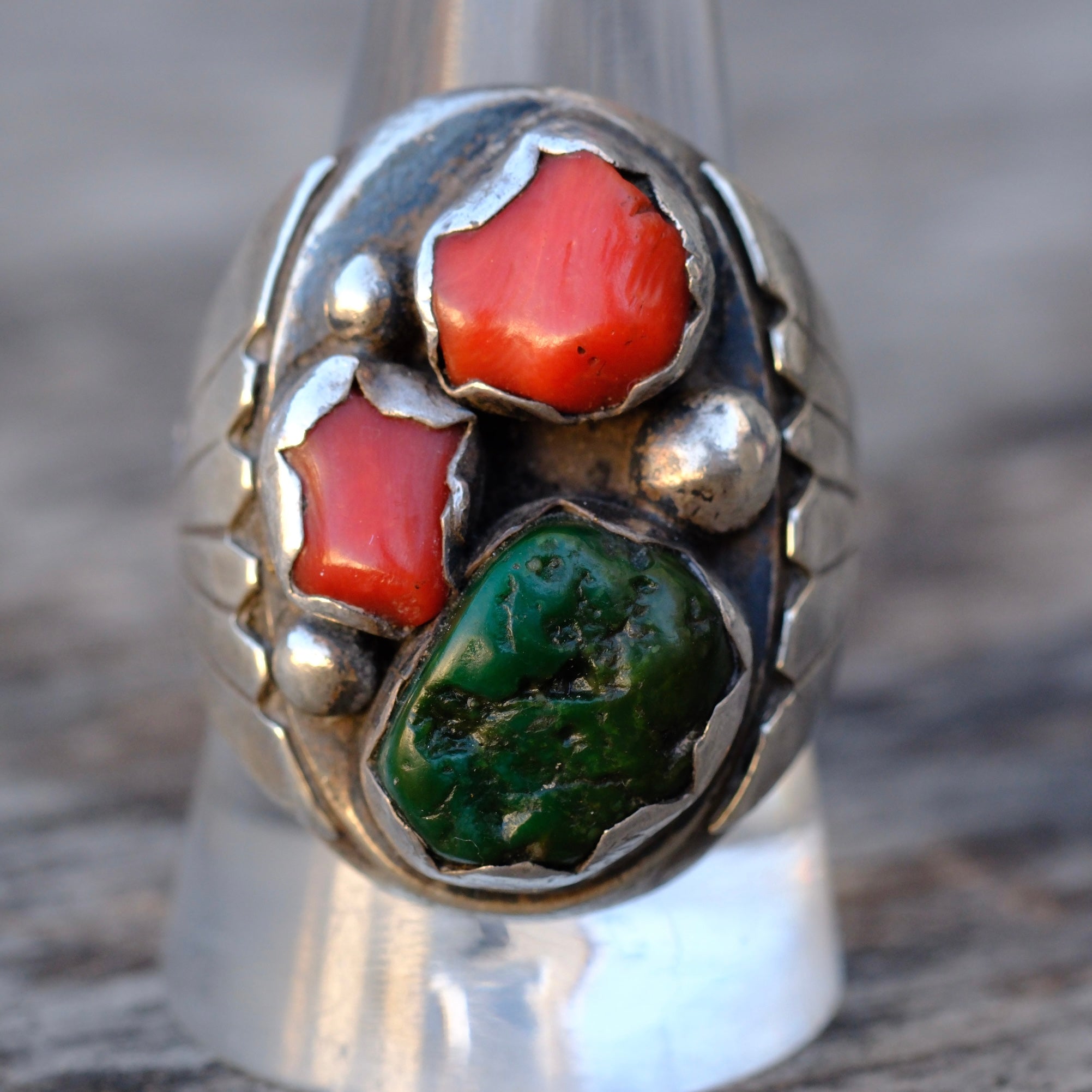 Chunky Vintage Sterling Turquoise and Coral Ribbed Band Ring 11