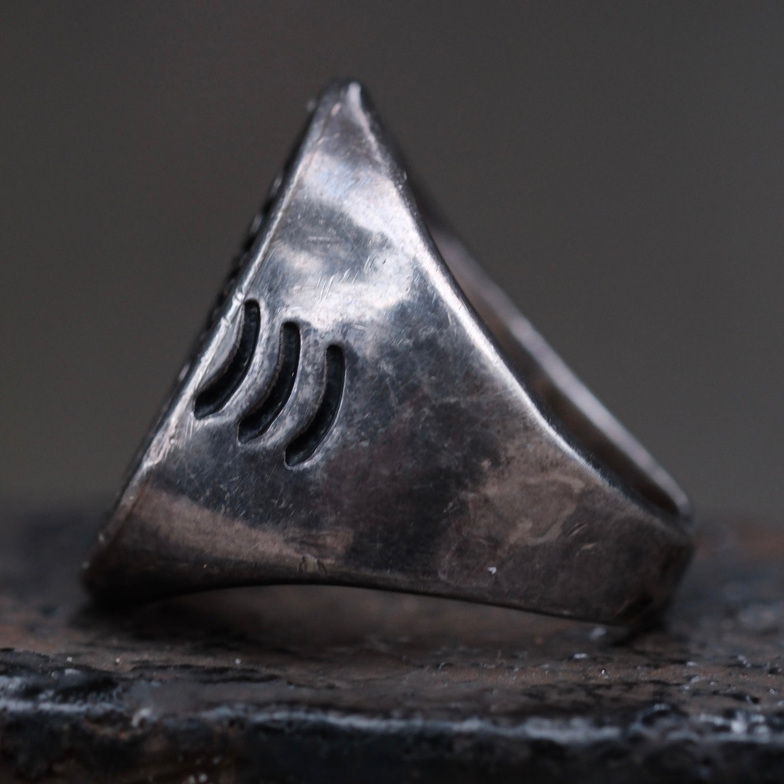Vintage Sterling Howling Wolf Ring 7