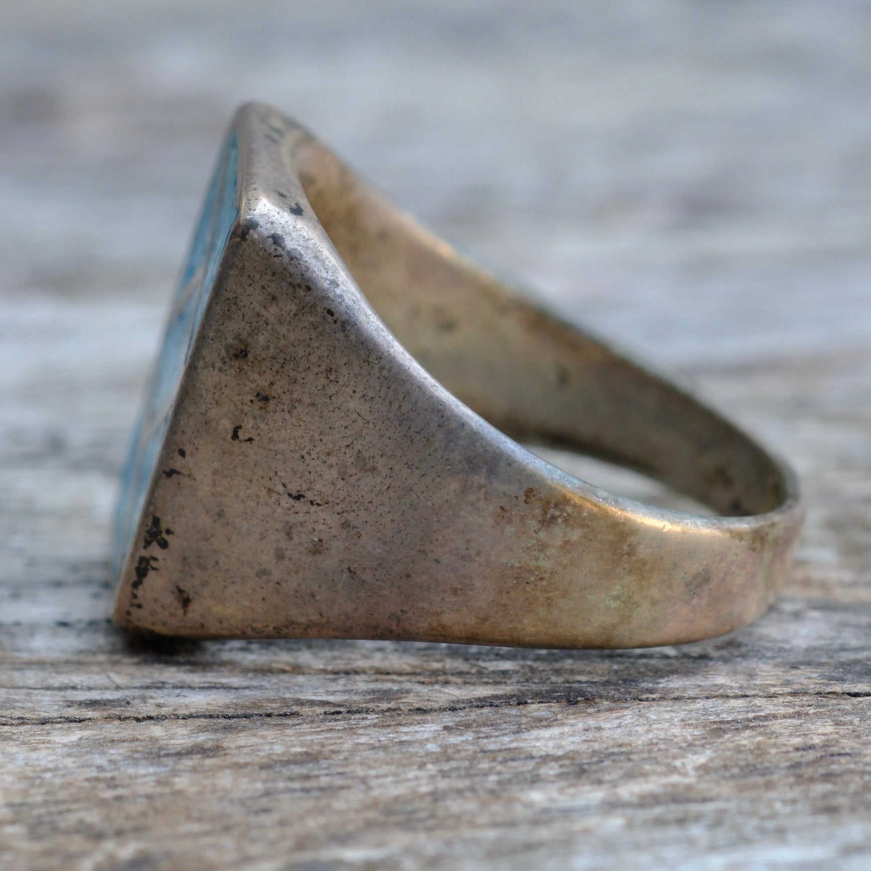 Vintage Sterling Crushed Turquoise Inlay Ring 11