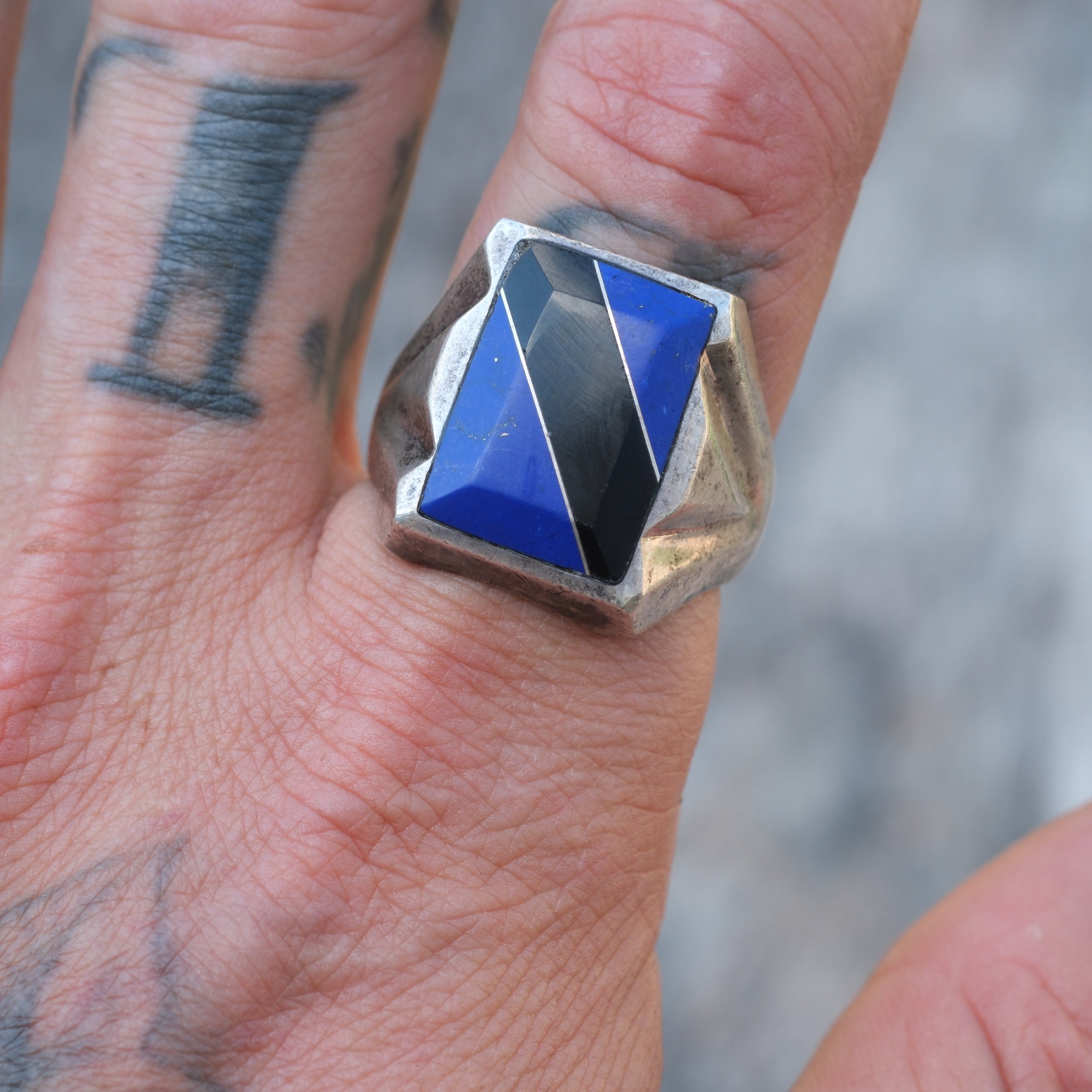 Vintage Sterling Lapis and Onyx Inlay Ring 11.5