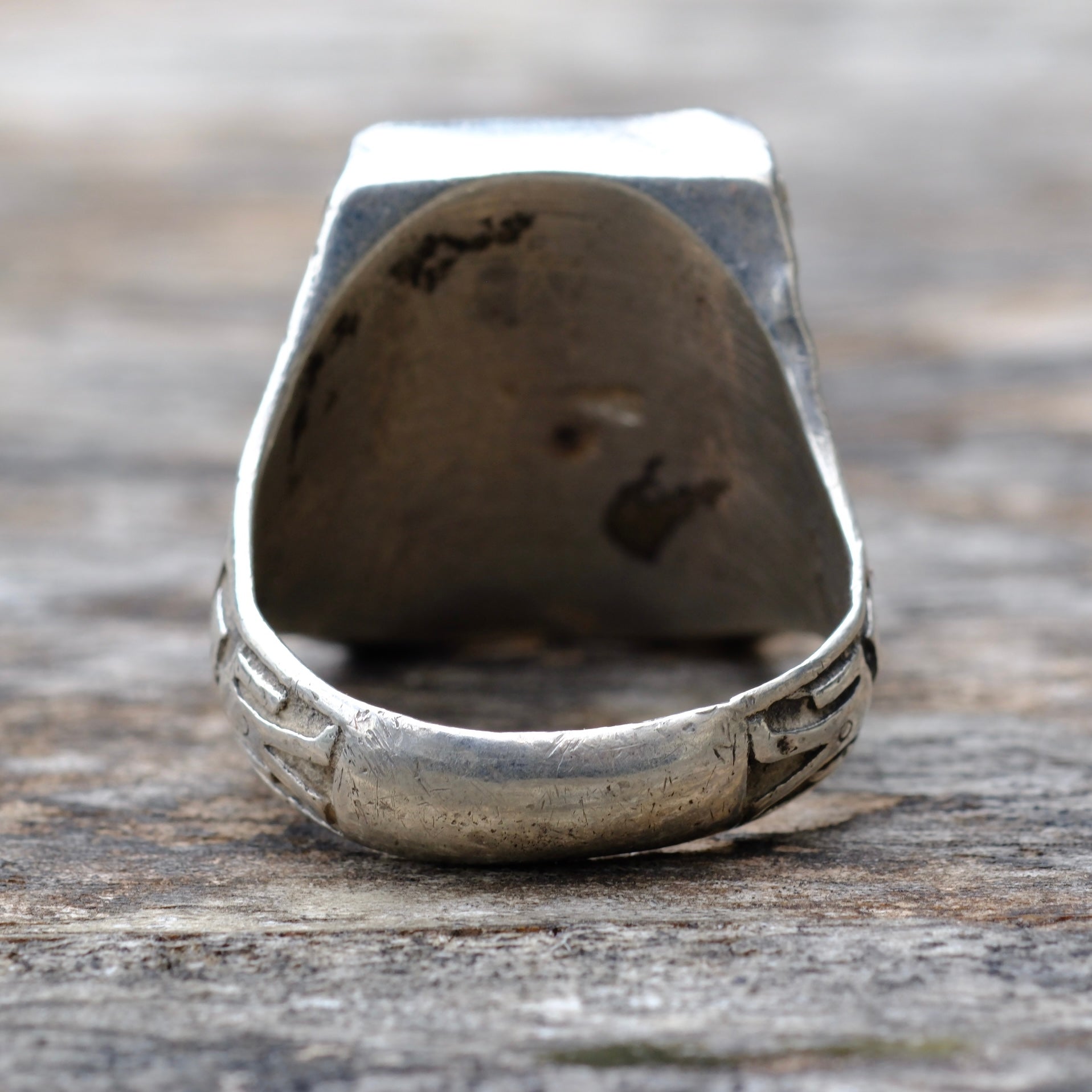 Vintage Sterling Abalone Thunderbird Trading Post Ring 10