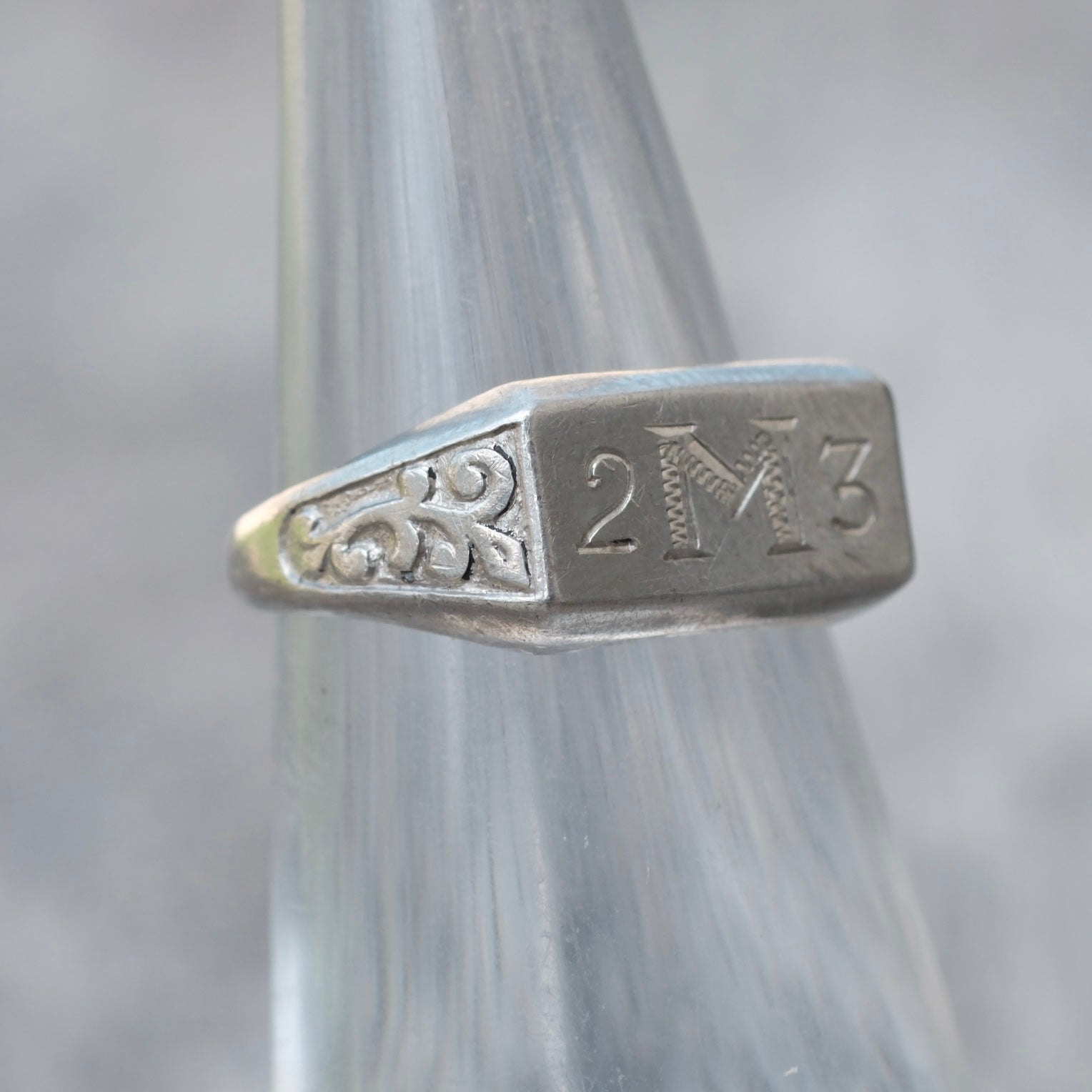 Vintage Sterling Silver Signet Ring 4.25