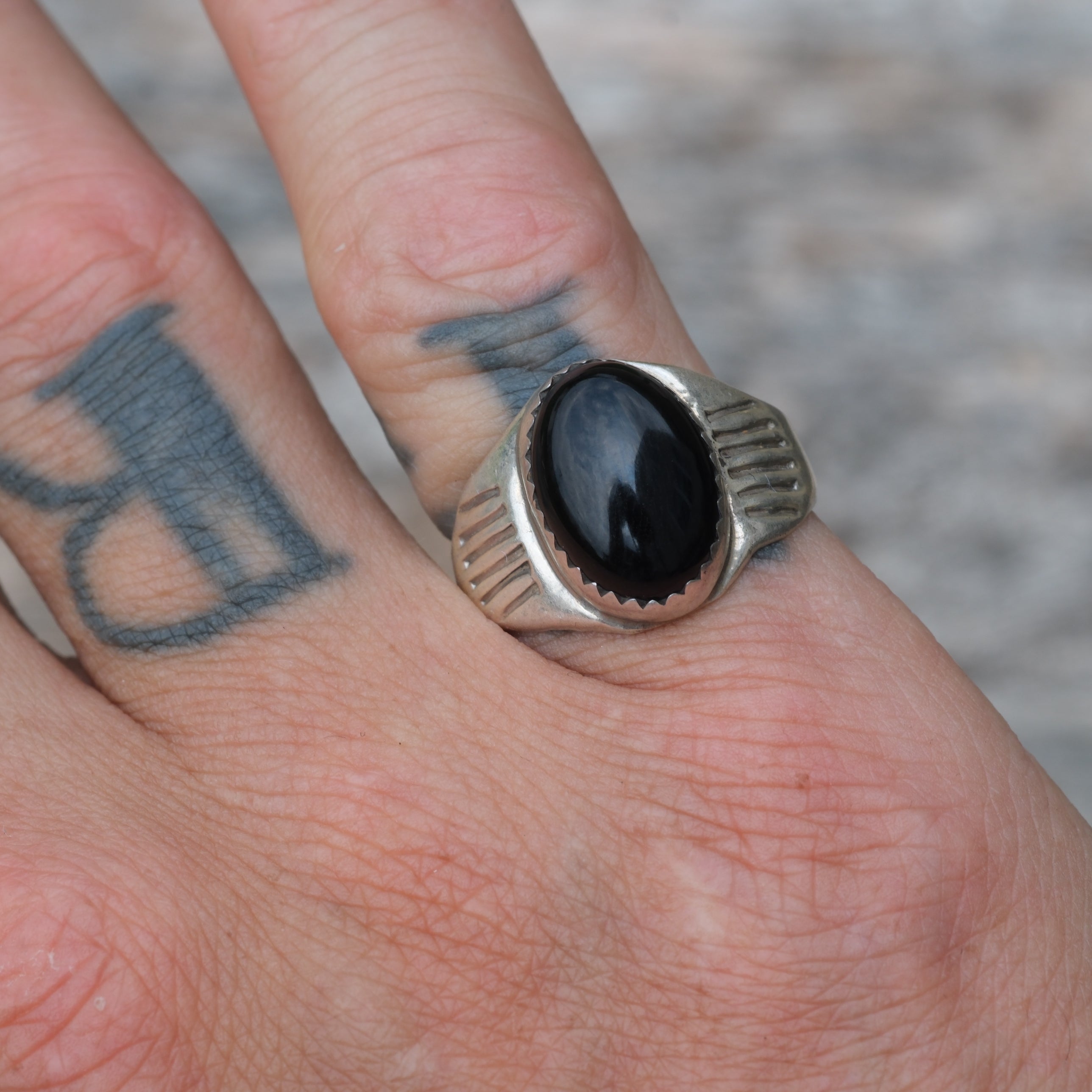 Vintage Sterling Onyx Stamped Band Ring 8.25
