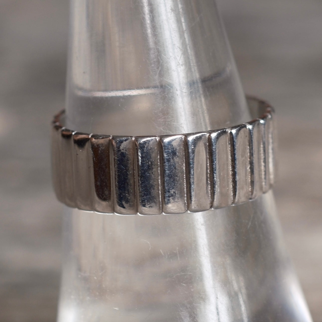 Vintage Sterling Silver Band Ring 7.5
