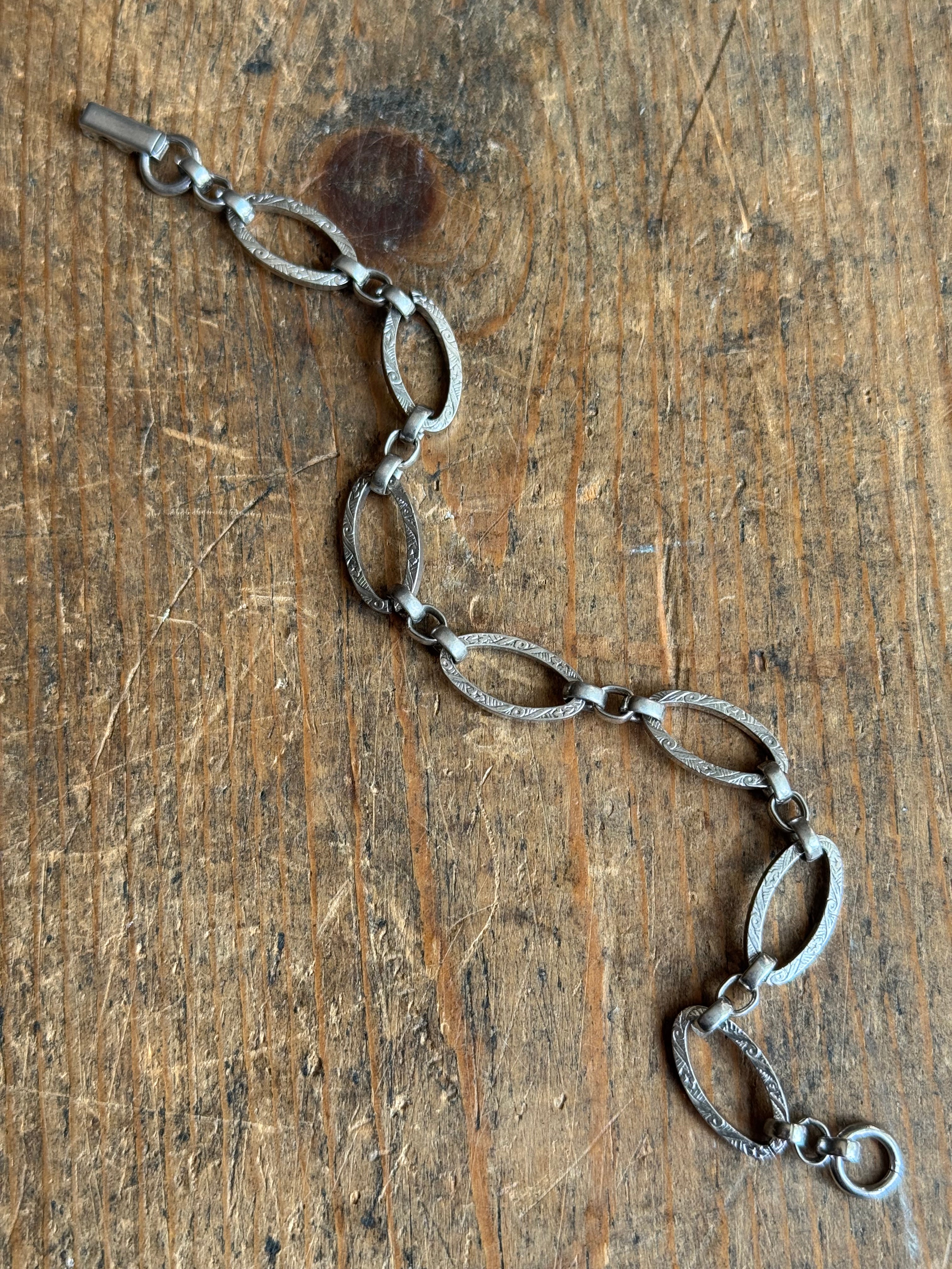 Vintage Sterling Silver 7” Etched Oval Link Chain Bracelet
