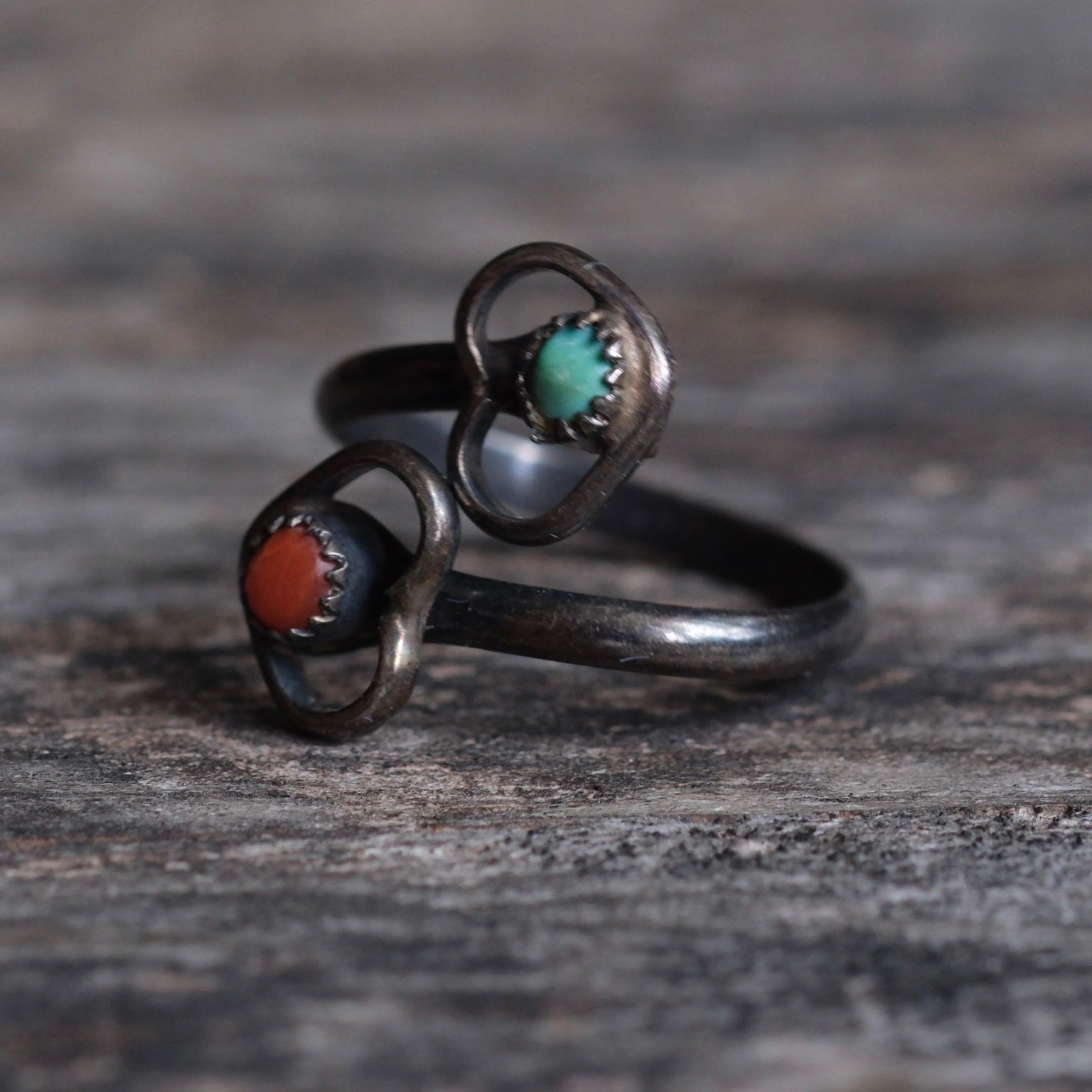 Vintage Sterling Turquoise and Coral Heart Overpass Ring 4