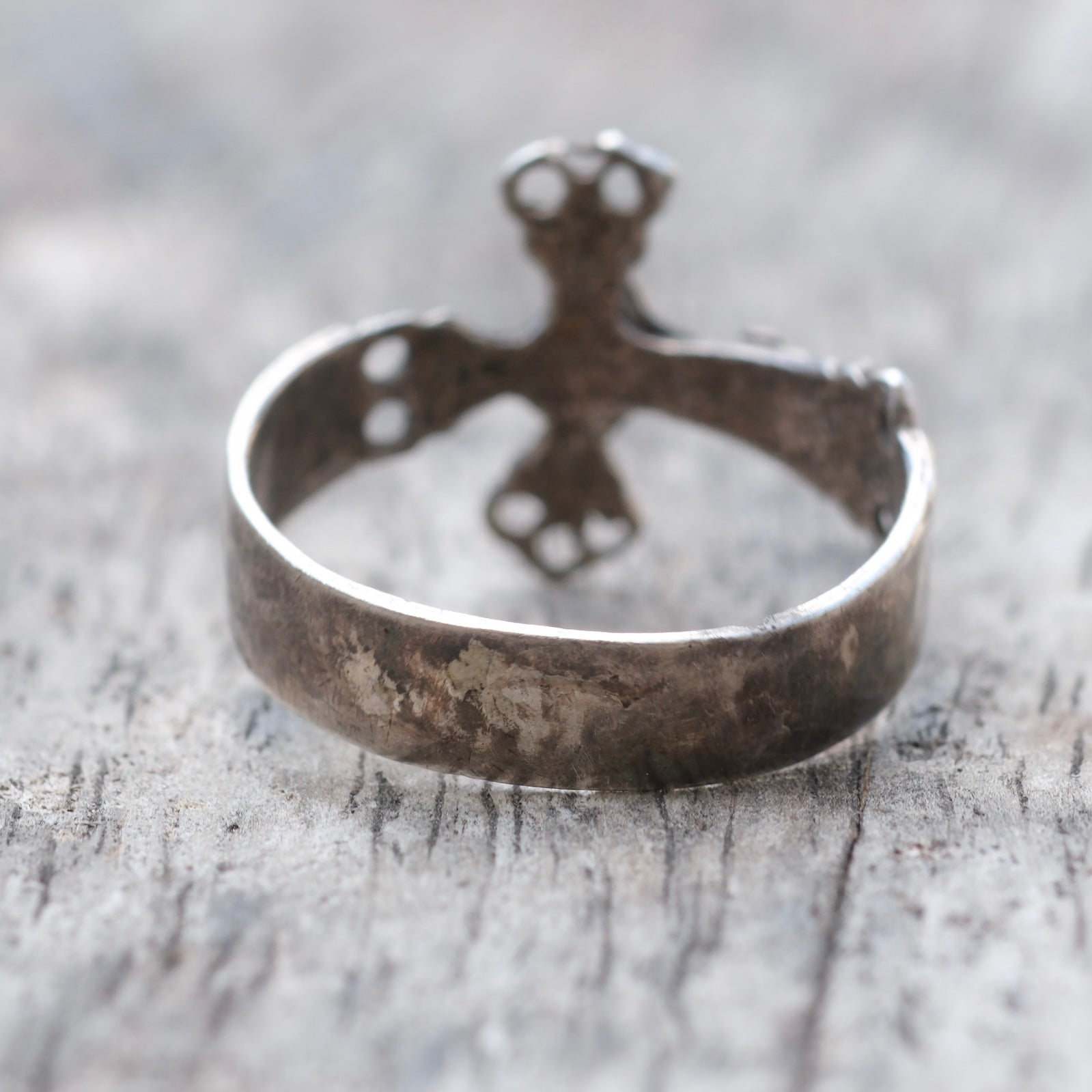 Vintage Sterling Silver Jesus Cross Band Ring 11