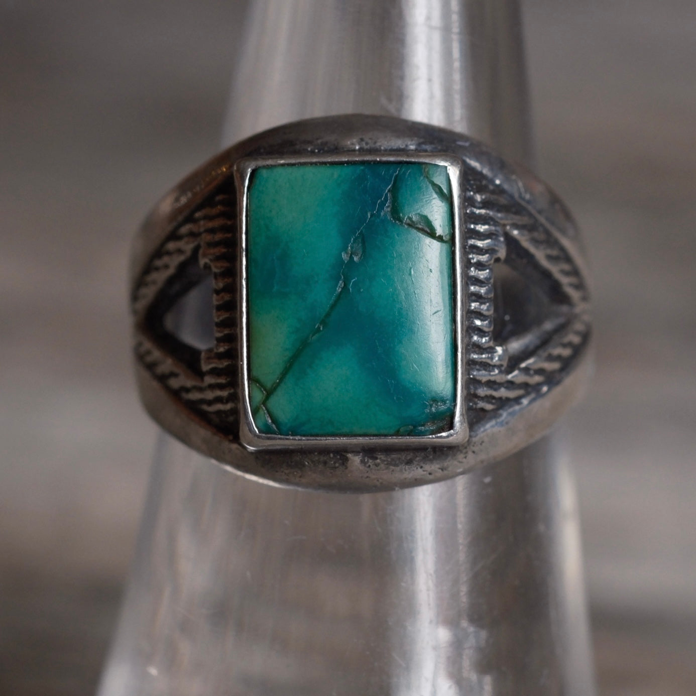 Vintage Sterling Turquoise Arrow Signet Ring 6.25