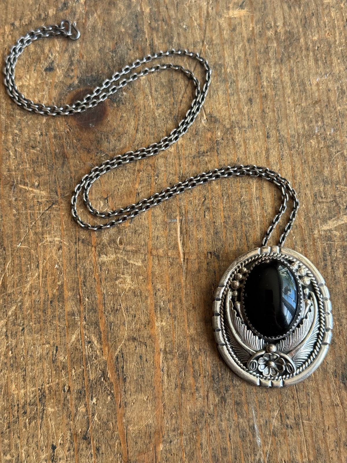 Vintage Sterling Silver Onyx Leaf Necklace
